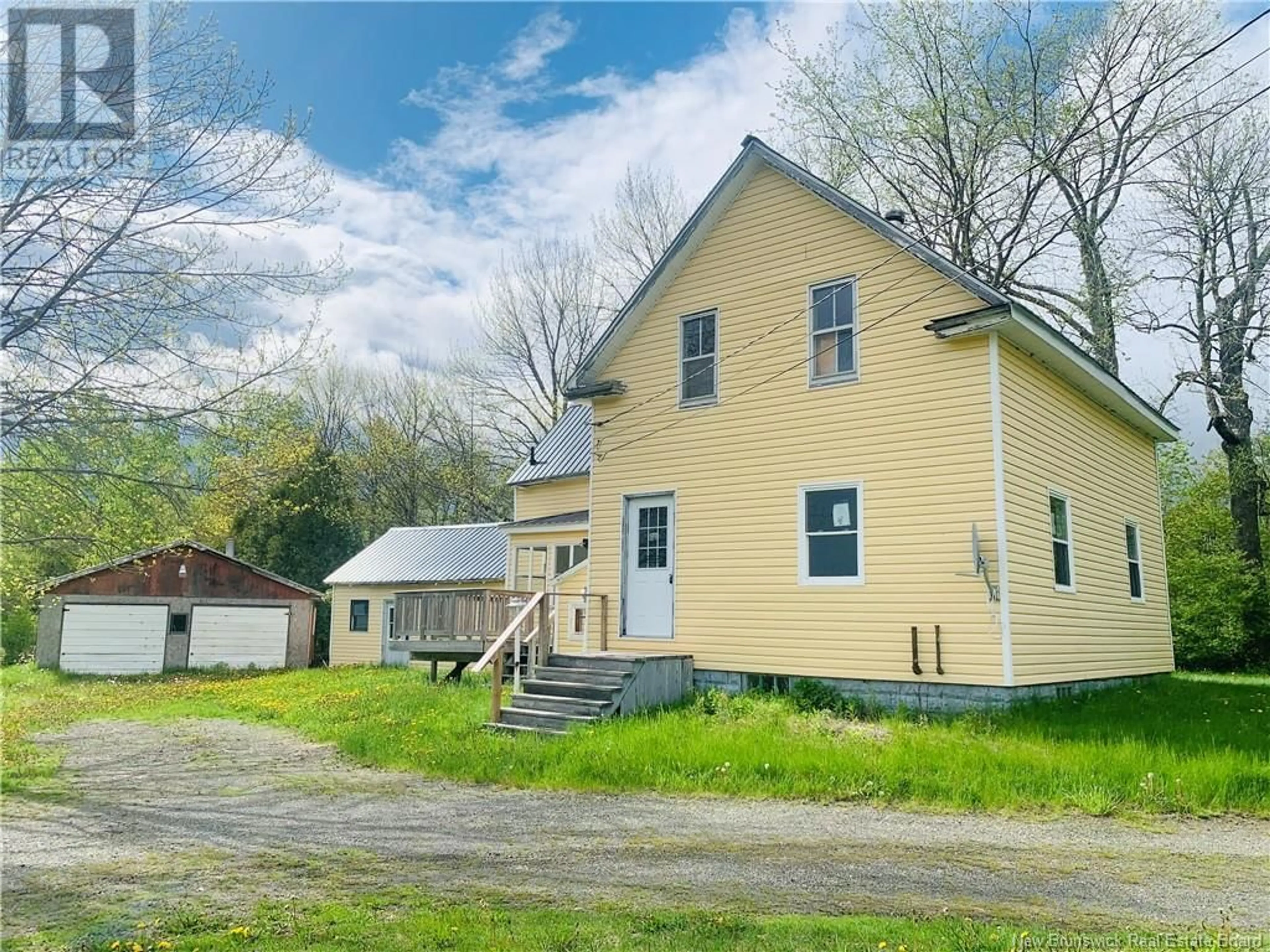 A pic from outside/outdoor area/front of a property/back of a property/a pic from drone, building for 9108 ROUTE 3, Old Ridge New Brunswick E3L4W9