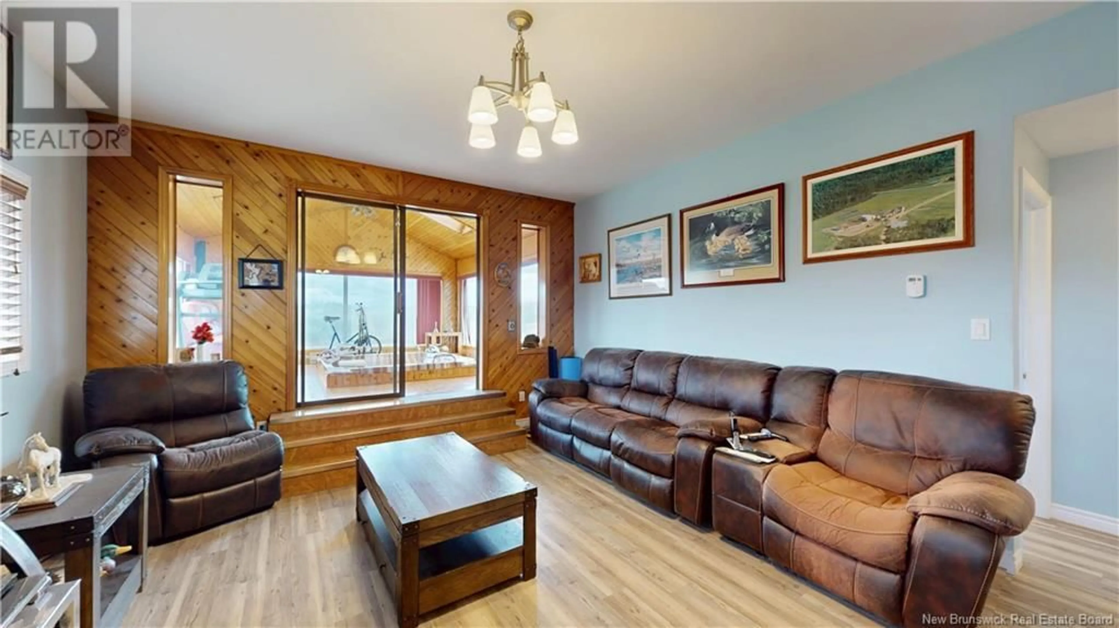 Living room with furniture, wood/laminate floor for 552 ERB SETTLEMENT ROAD, Erb Settlement New Brunswick E5P1Z8