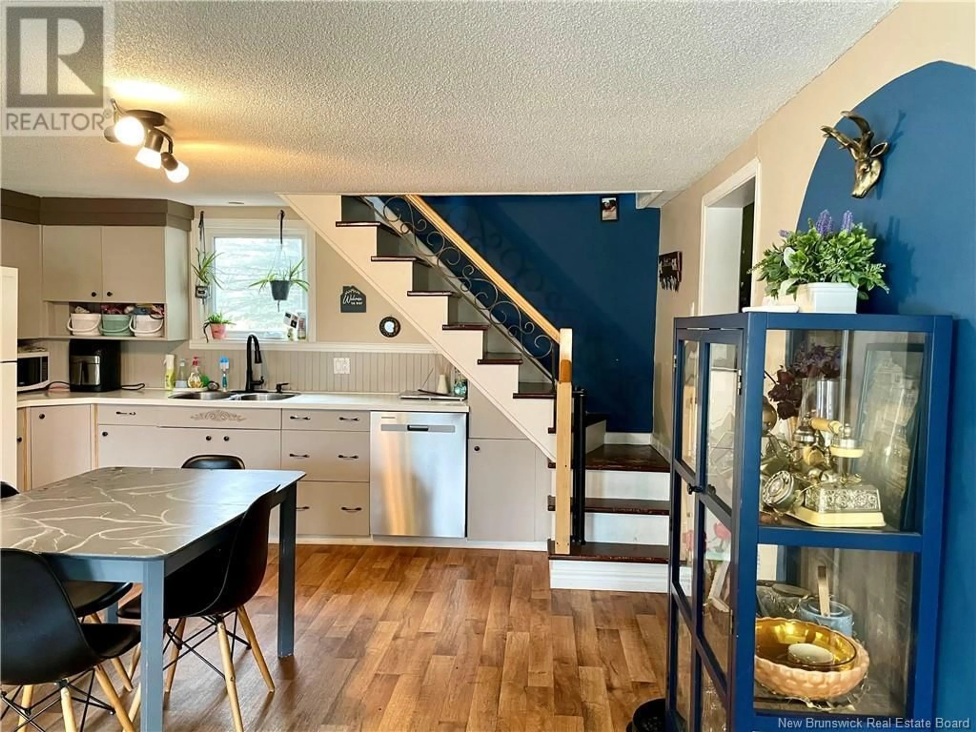 Open concept kitchen, unknown for 54 FORT AVENUE, Edmundston New Brunswick E3V1E1