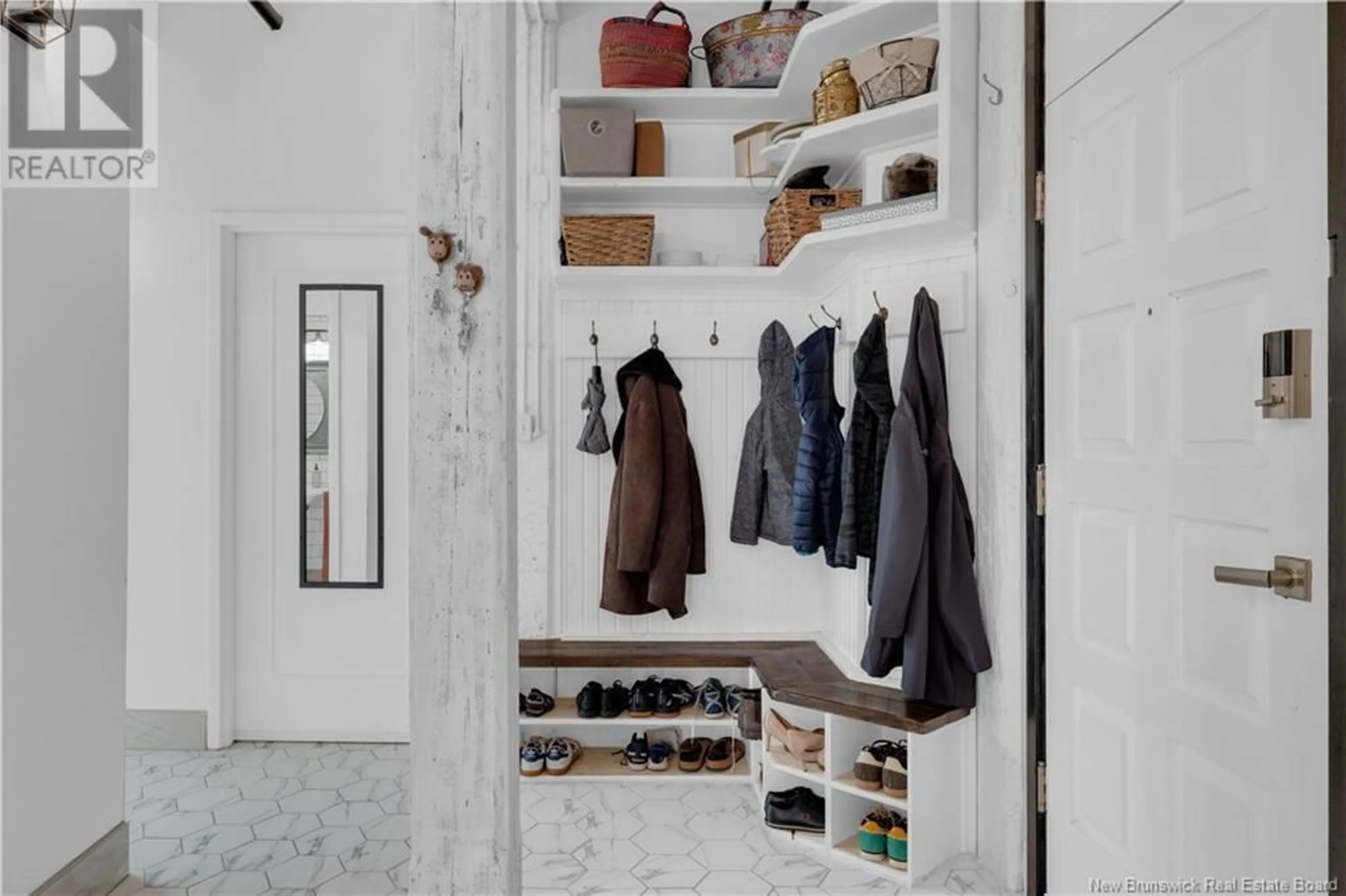 Indoor entryway for 301-4 - 100 PRINCE WILLIAM STREET, Saint John New Brunswick E2L2B3