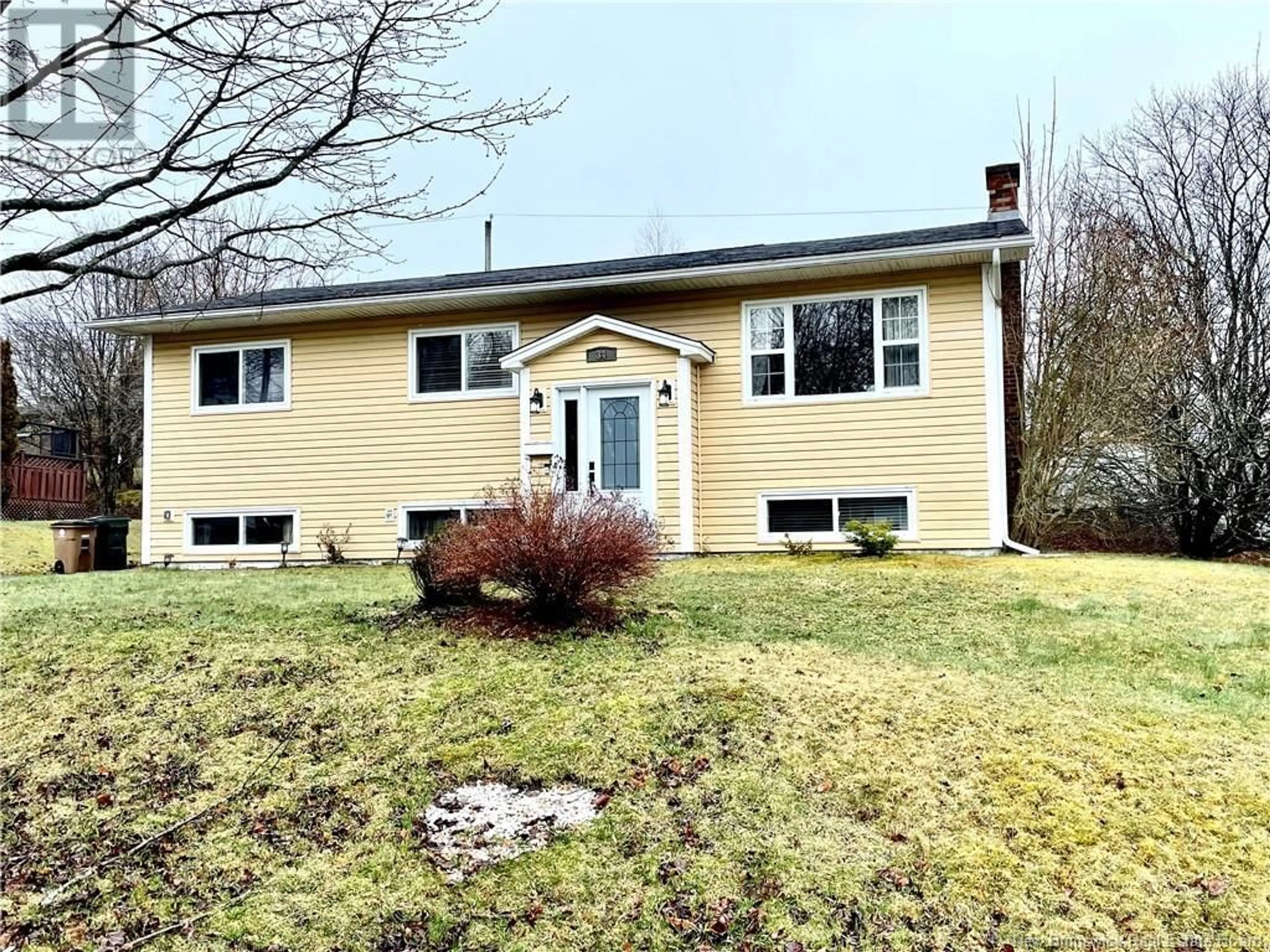 Home with vinyl exterior material, street for 34 MORLEY CRESCENT, Saint John New Brunswick E2J2X6