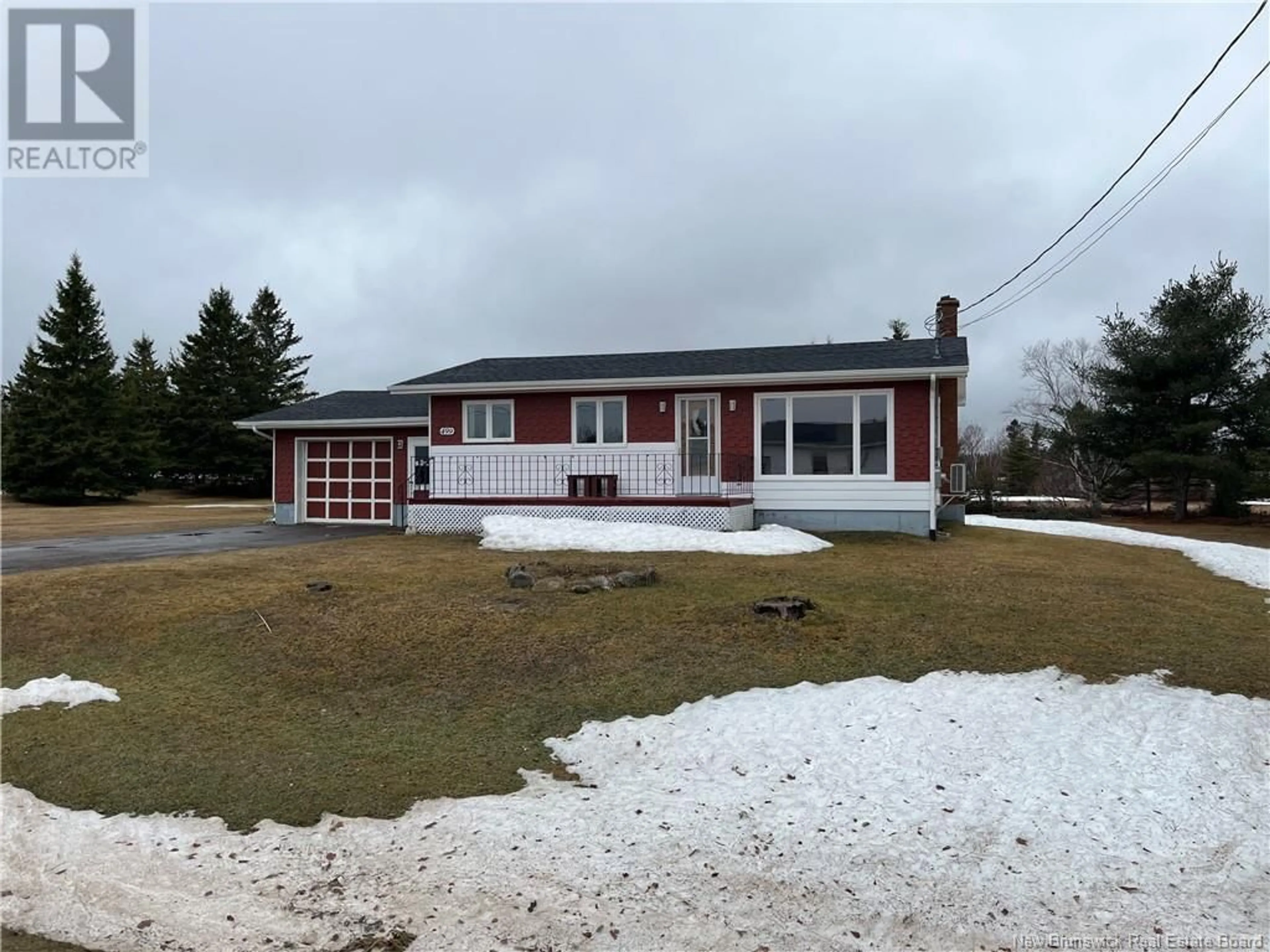 A pic from outside/outdoor area/front of a property/back of a property/a pic from drone, building for 499 THÉRIAULT, Bertrand New Brunswick E1W1K7