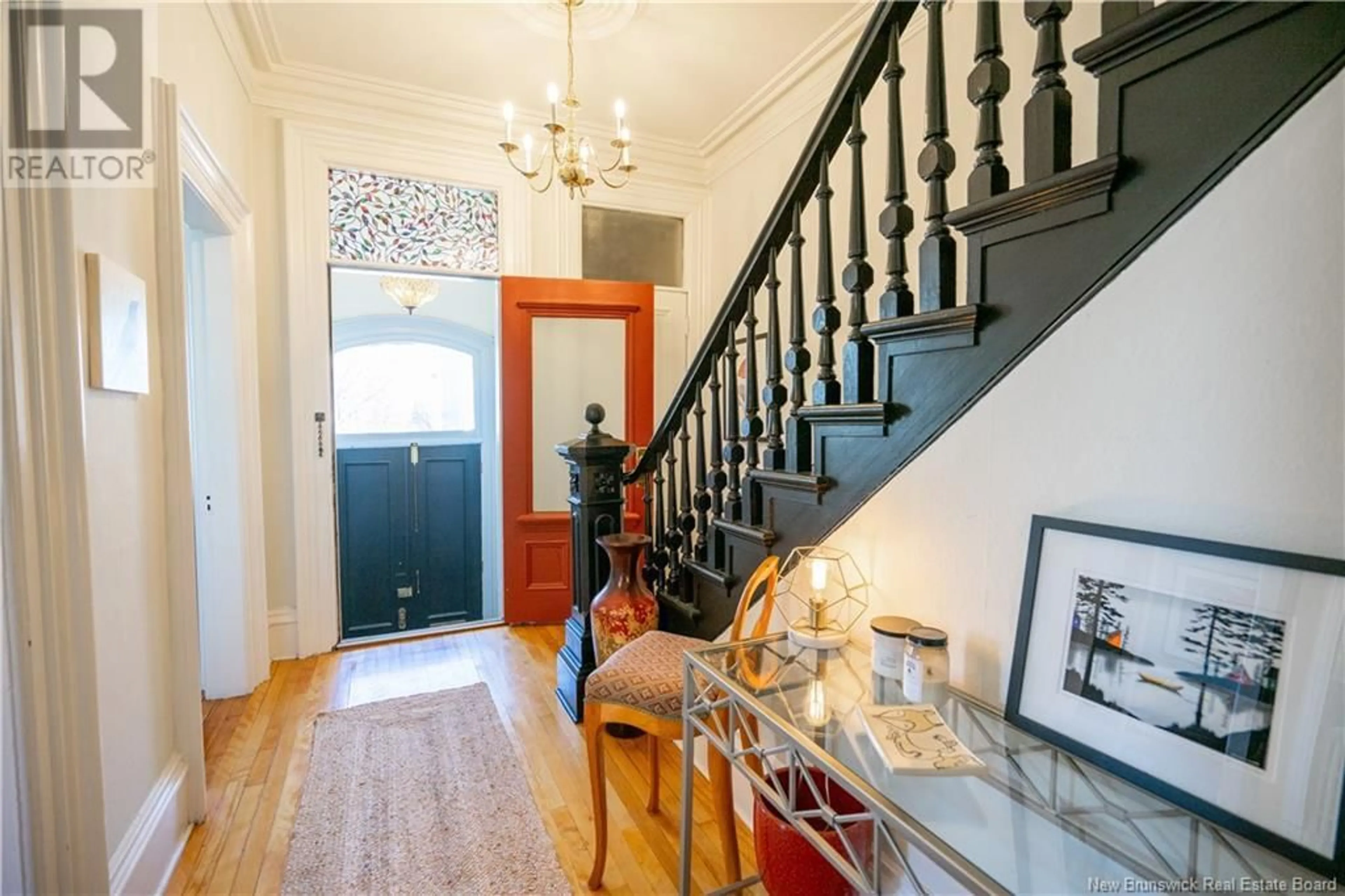 Indoor entryway for 161 CARMARTHEN STREET, Saint John New Brunswick E2L2P4