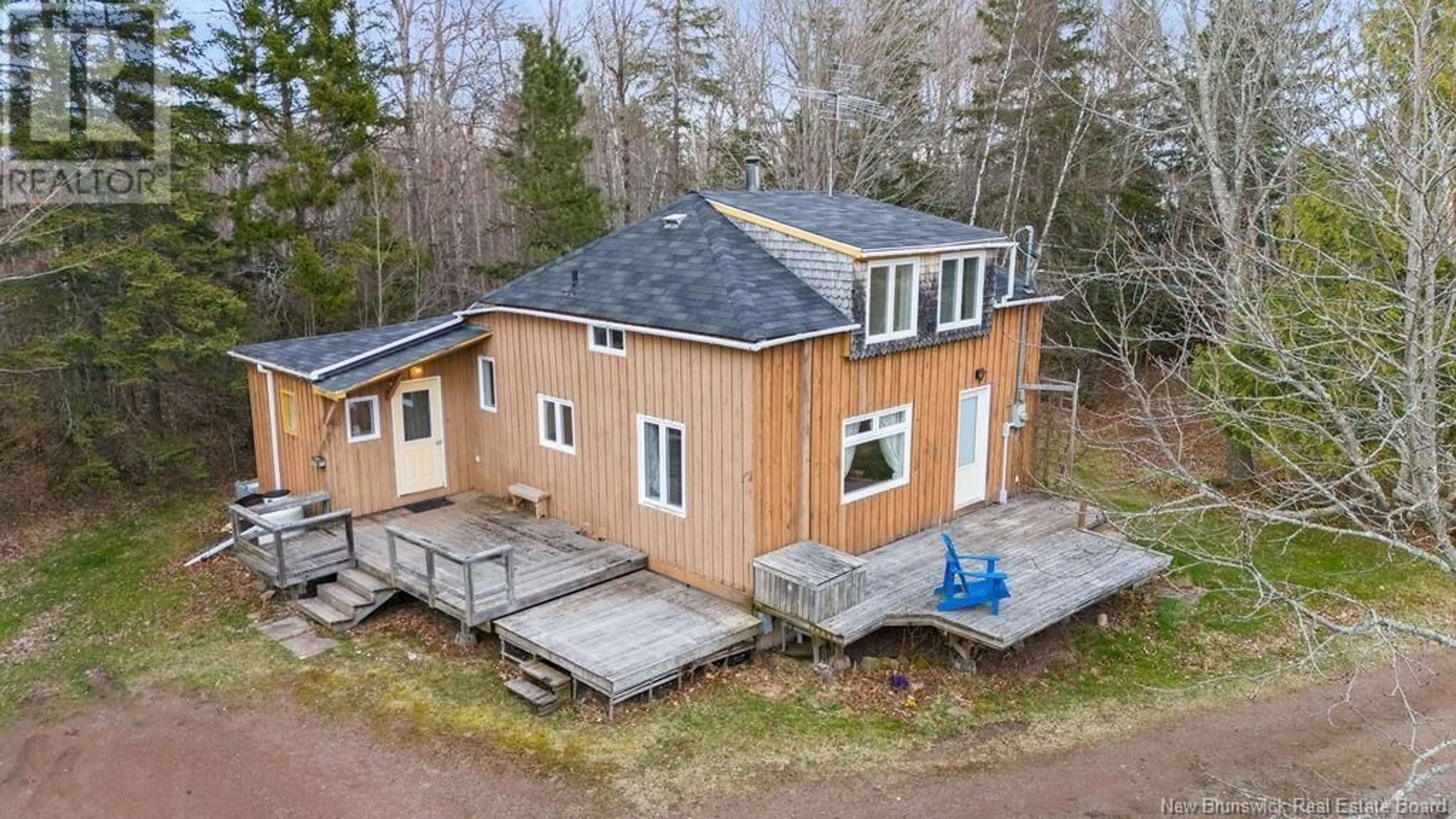 A pic from outside/outdoor area/front of a property/back of a property/a pic from drone, building for 2431 ROUTE 950, Shemogue New Brunswick E4N2S3