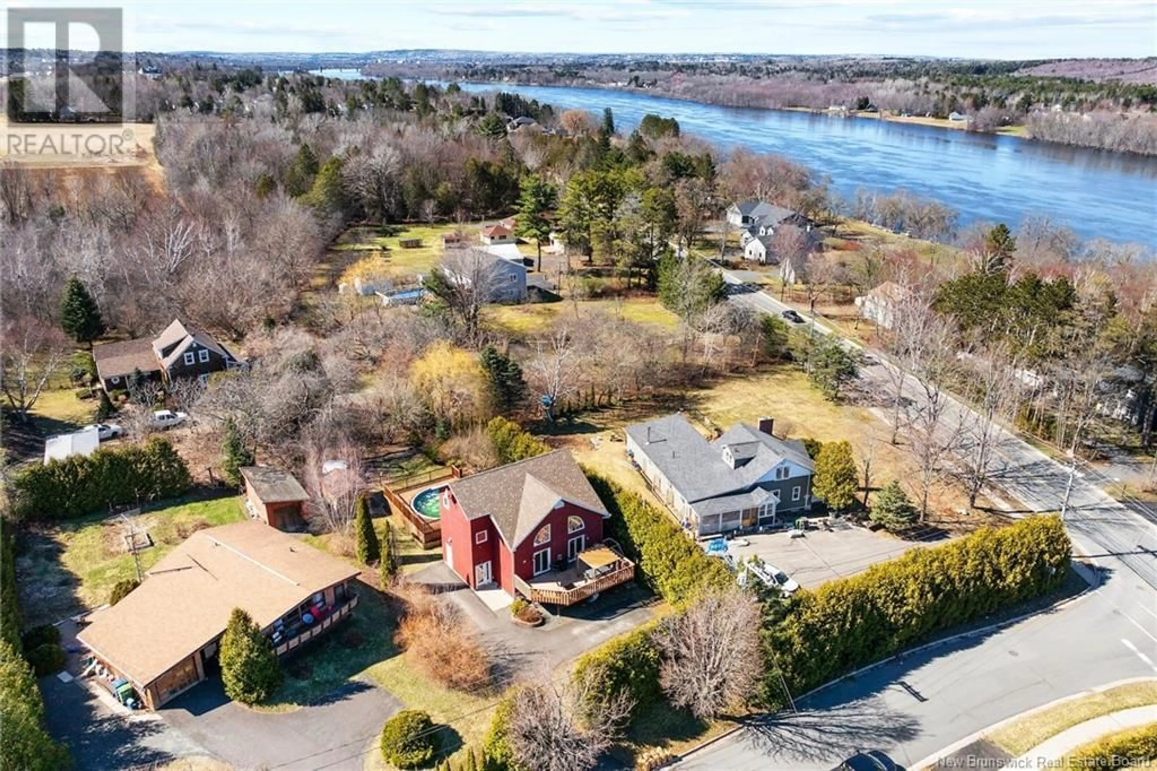 A pic from outside/outdoor area/front of a property/back of a property/a pic from drone, water/lake/river/ocean view for 15 ADAMS STREET, Fredericton New Brunswick E3B0A9