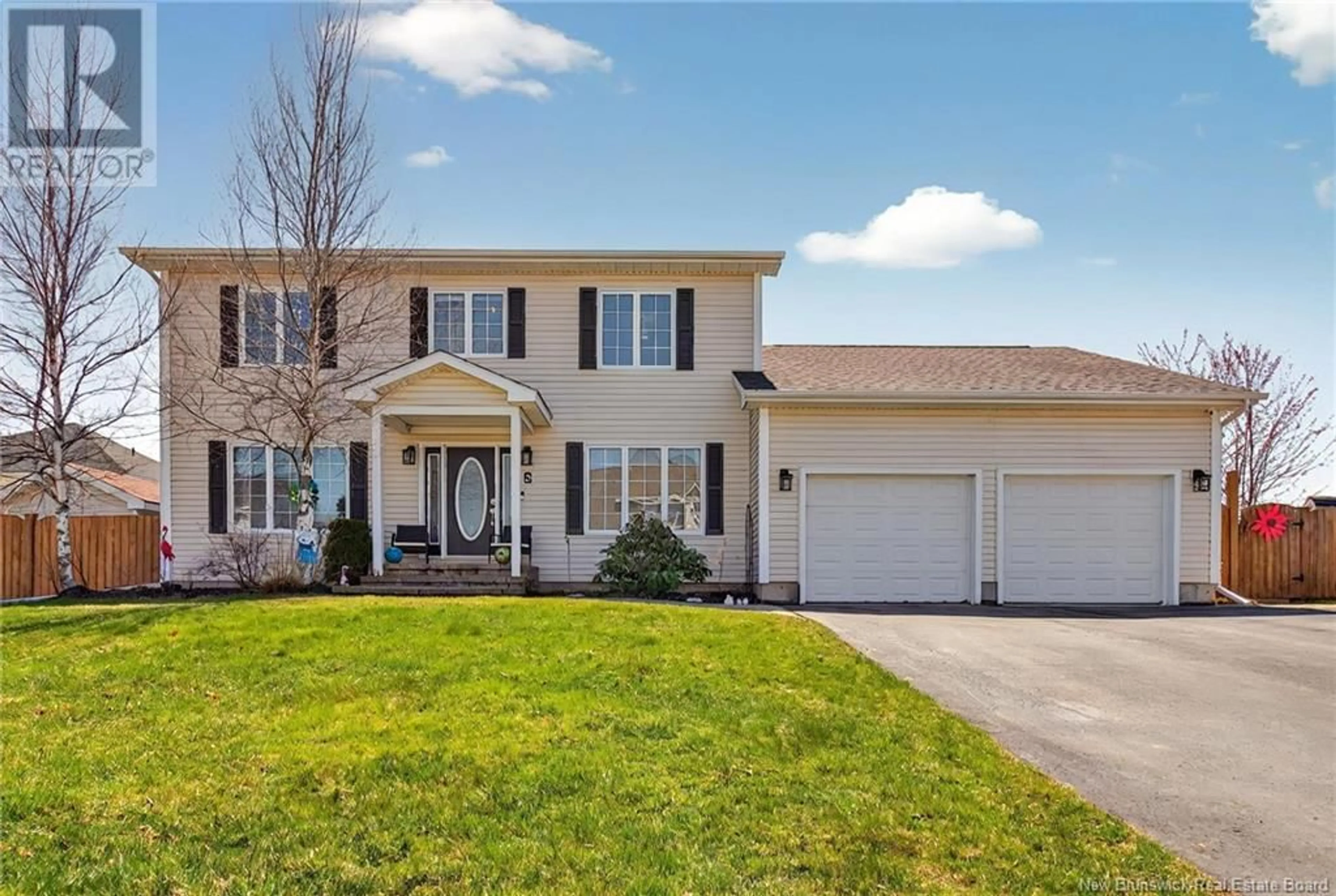 Home with vinyl exterior material, street for 5 ST MARTIN, Riverview New Brunswick E1B0A1