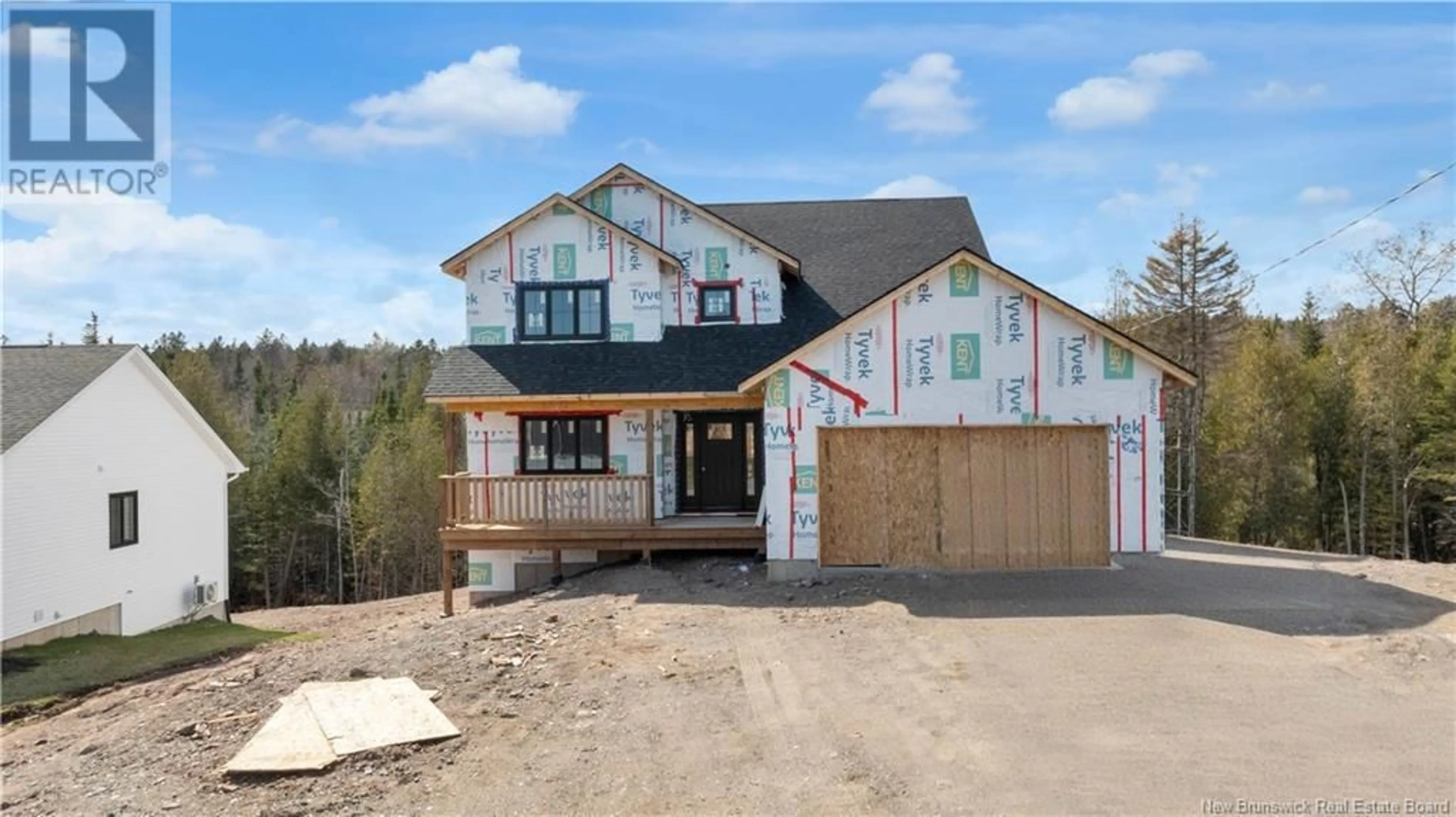 Home with vinyl exterior material, building for 140 MONTANA DRIVE, Quispamsis New Brunswick E2E5X2