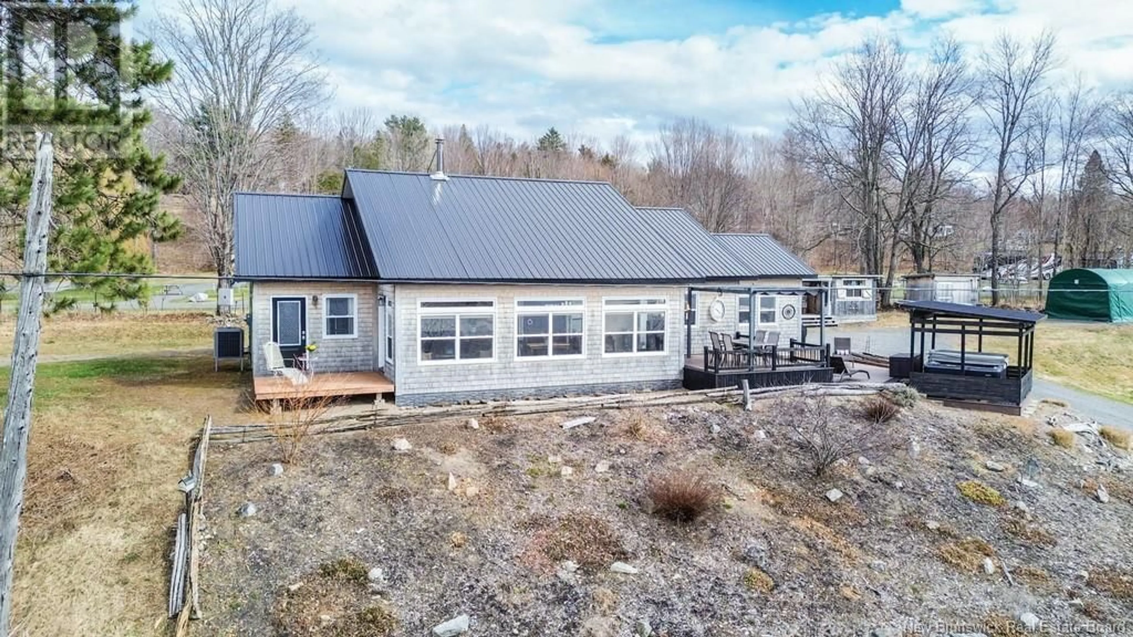 A pic from outside/outdoor area/front of a property/back of a property/a pic from drone, building for 31 HAWKSHAW ROAD, Hawkshaw New Brunswick E6G1N8