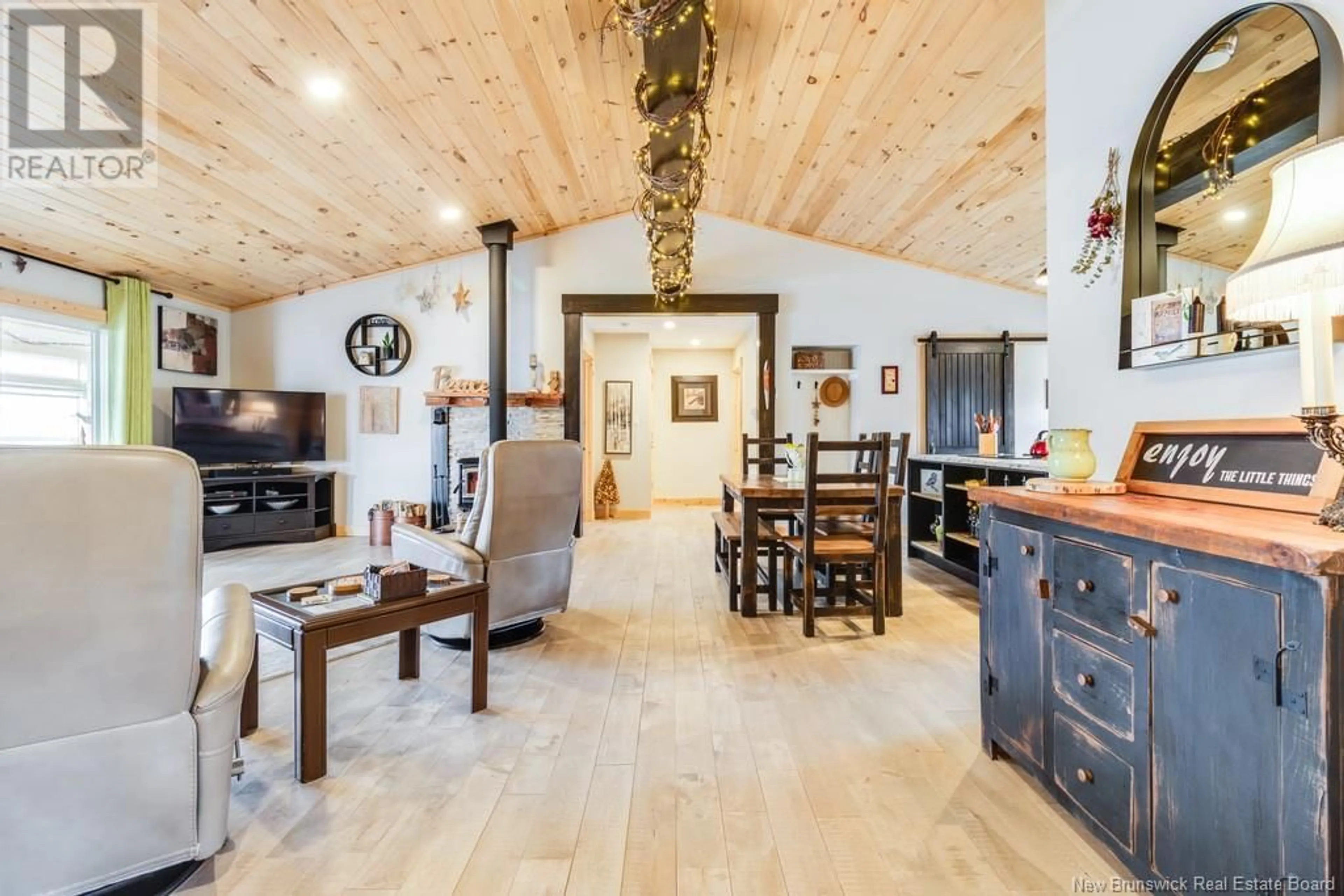 Open concept kitchen, unknown for 31 HAWKSHAW ROAD, Hawkshaw New Brunswick E6G1N8