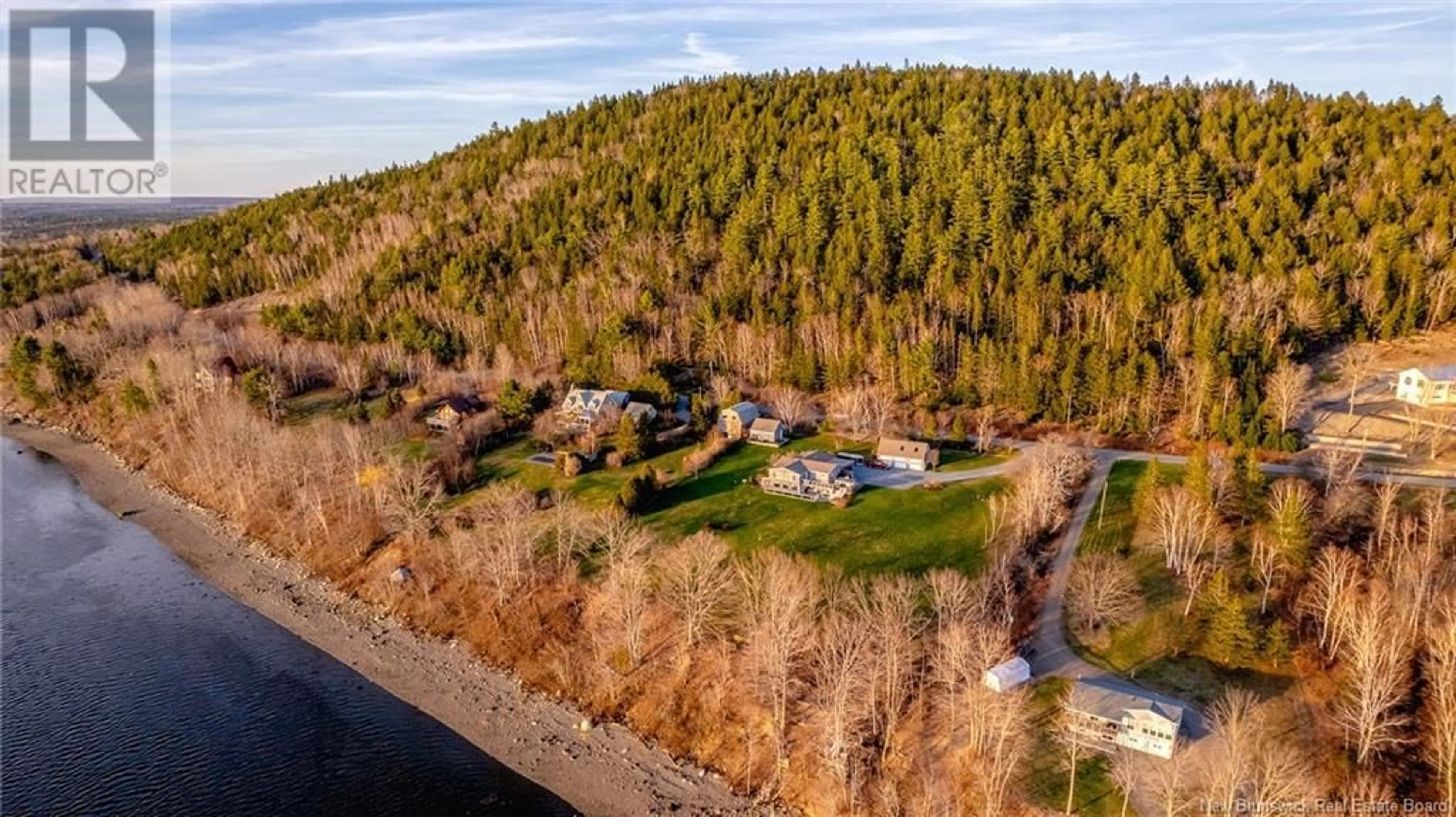 A pic from outside/outdoor area/front of a property/back of a property/a pic from drone, water/lake/river/ocean view for 210 HILLS POINT ROAD, Oak Bay New Brunswick E3L4J2