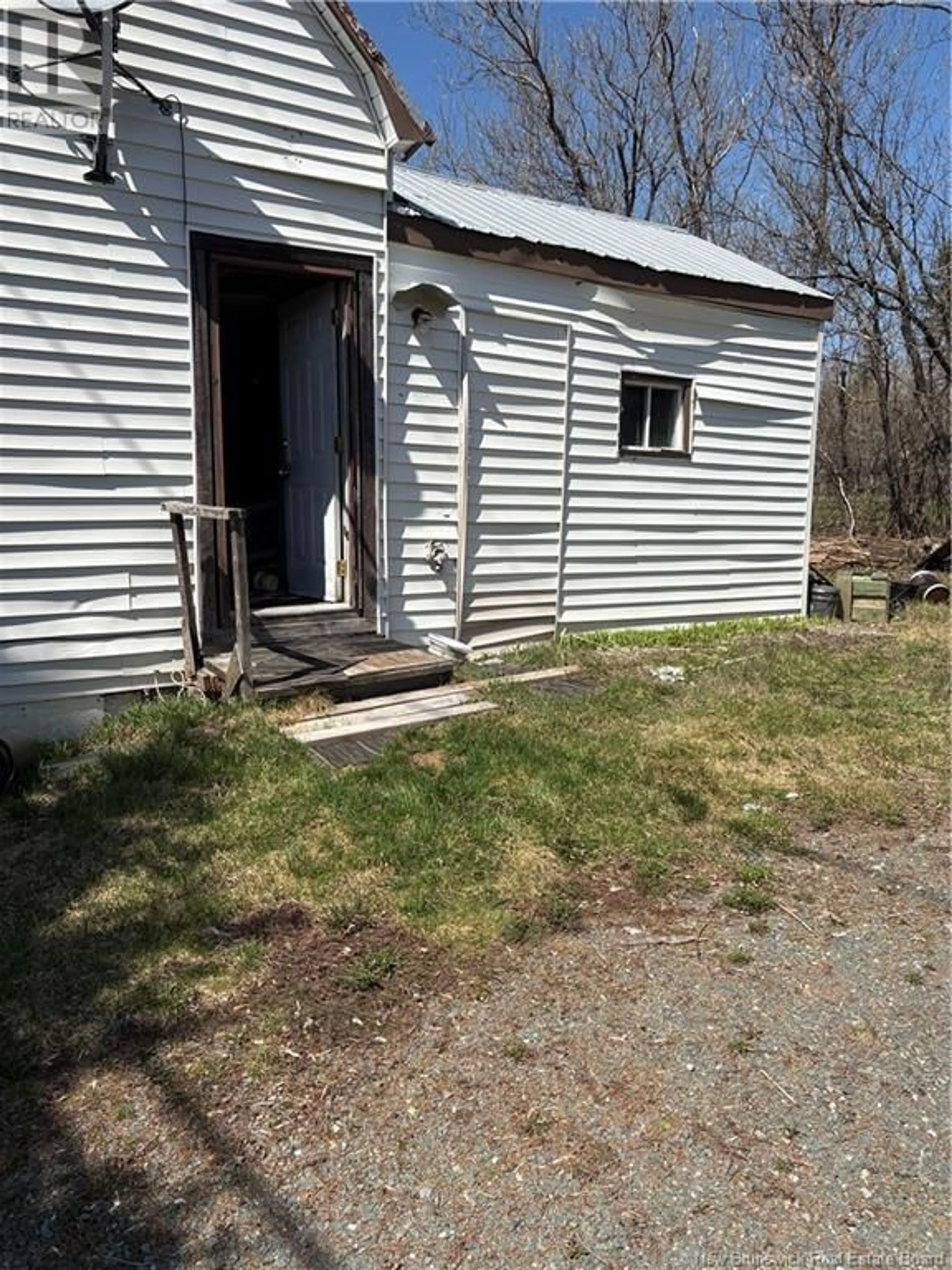 Shed for 99 SUTTON ROAD, Miramichi New Brunswick E1N4E3