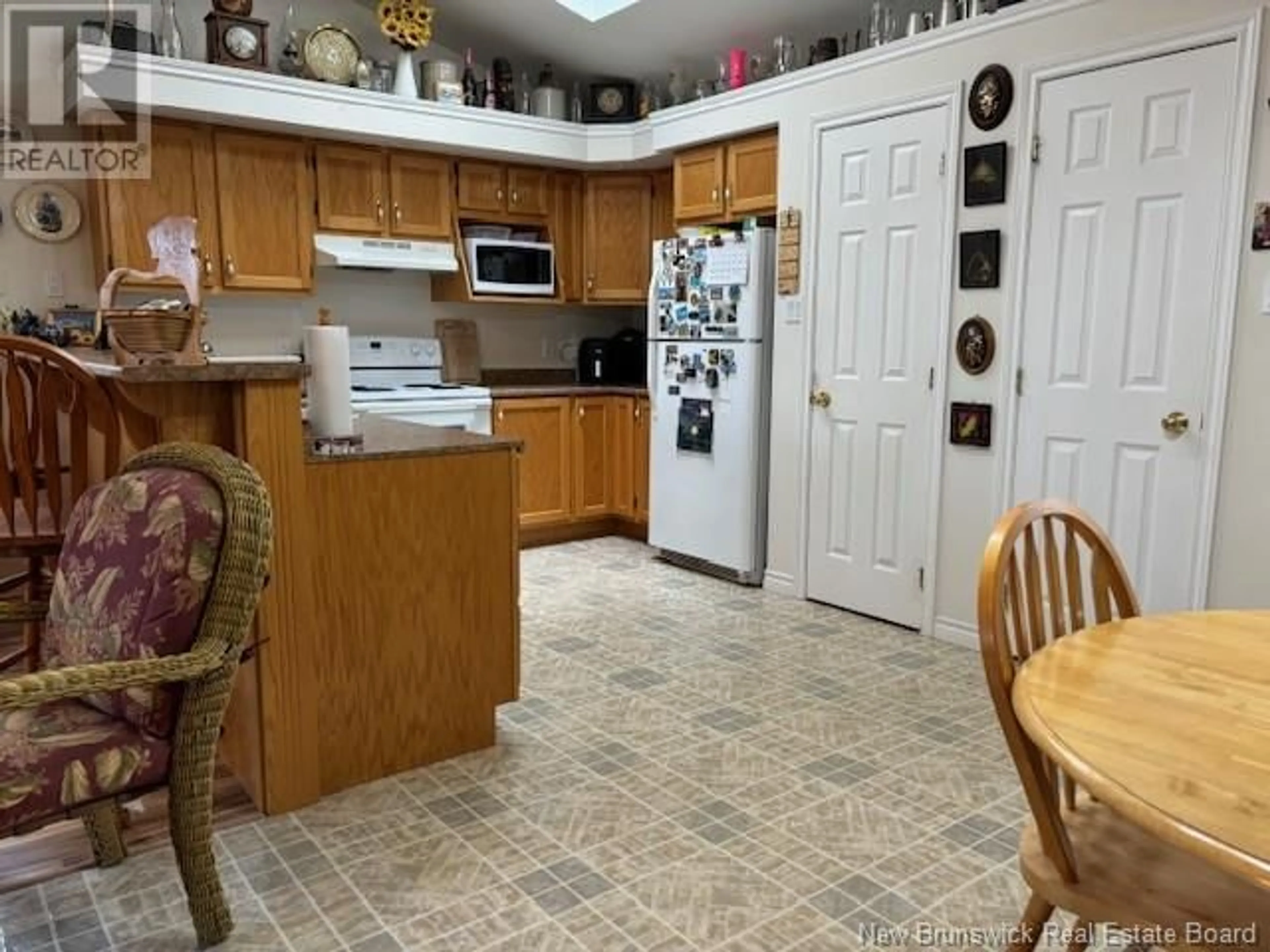 Standard kitchen, ceramic/tile floor for 16 PHYLLIS LANE, Wickham New Brunswick E5T1L3