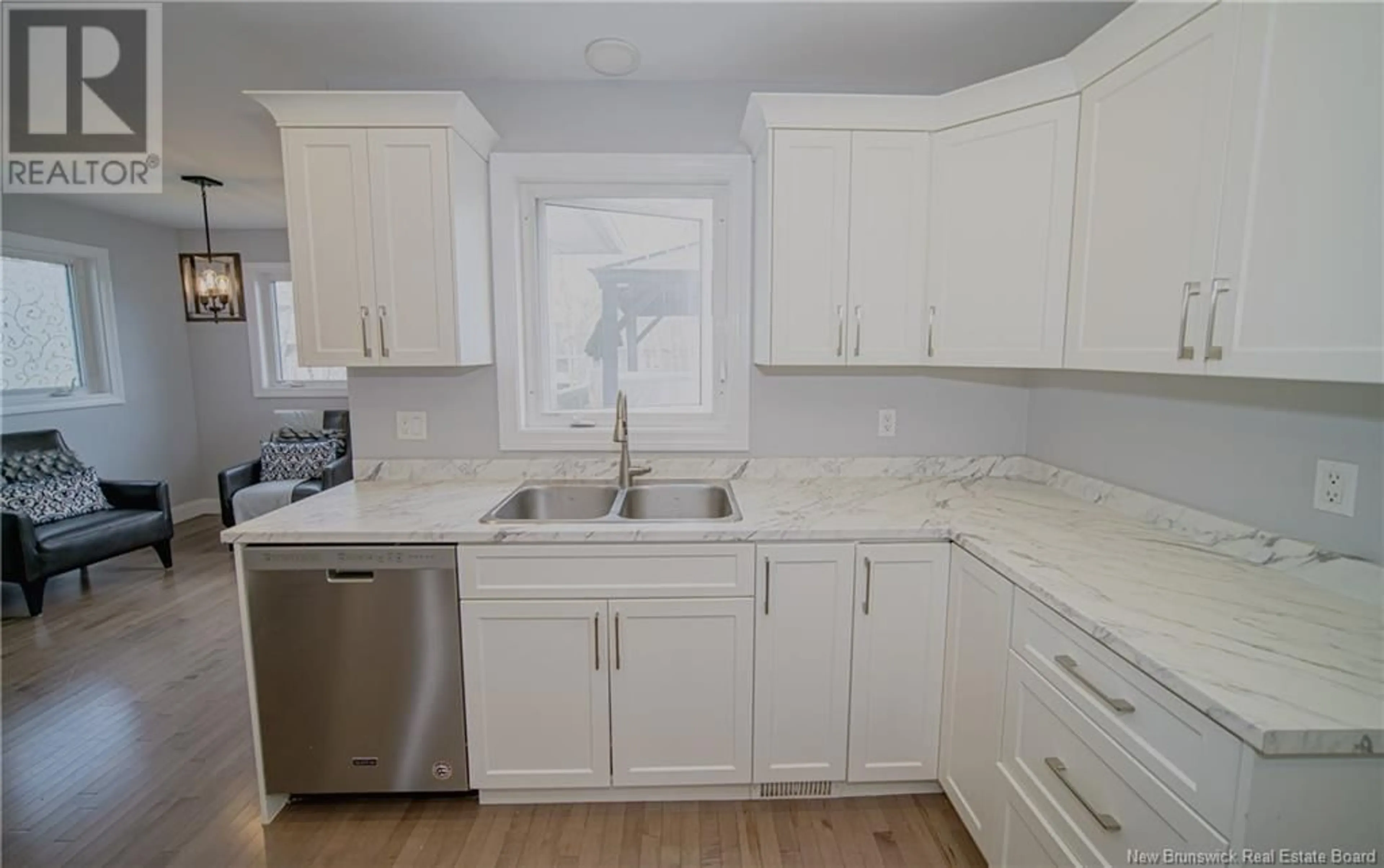 Standard kitchen, ceramic/tile floor for 37 MOCKLER STREET, Oromocto New Brunswick E2V4S2