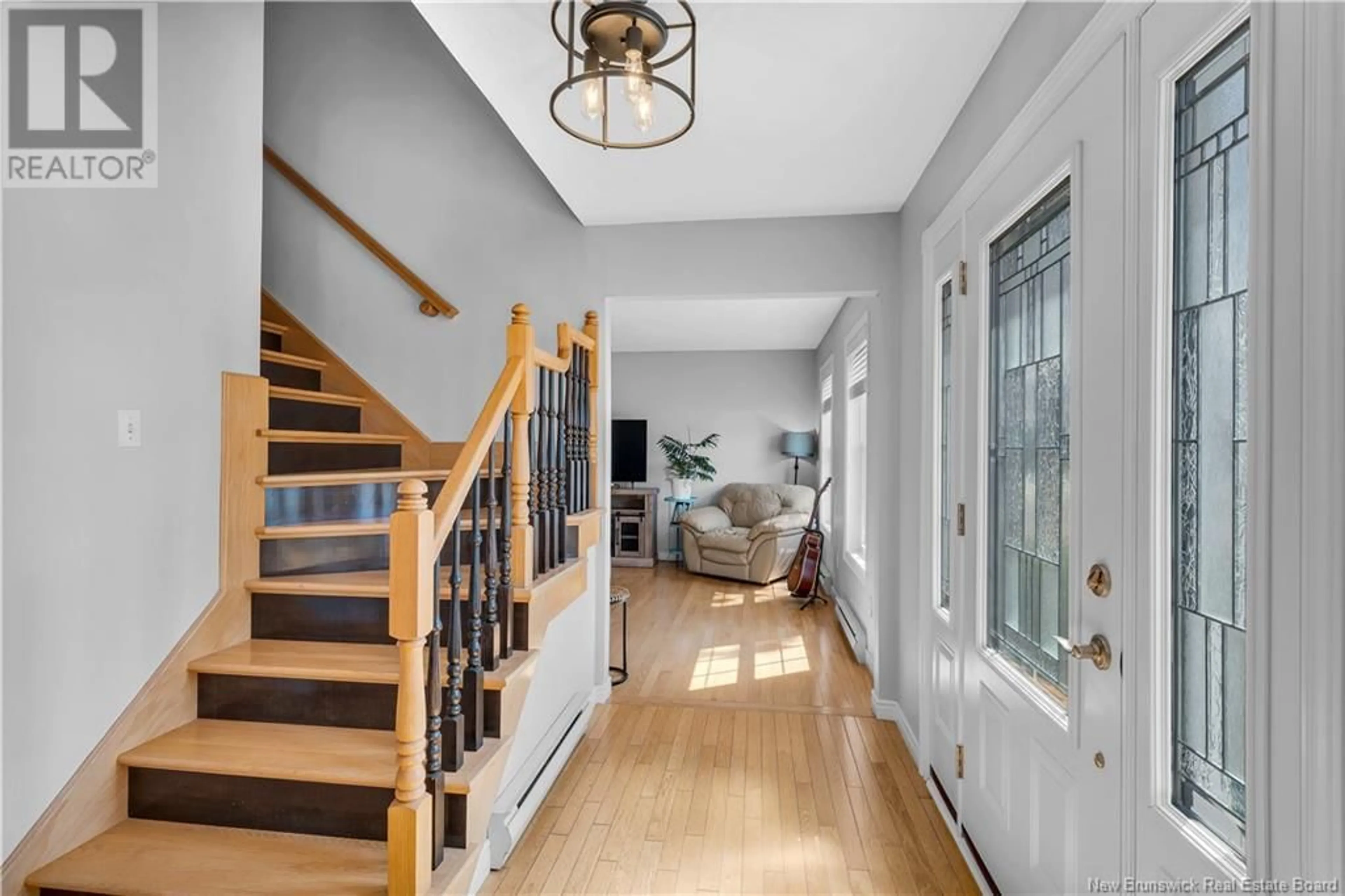Indoor entryway for 21 PATRICIA DRIVE, Riverview New Brunswick E1B5C5