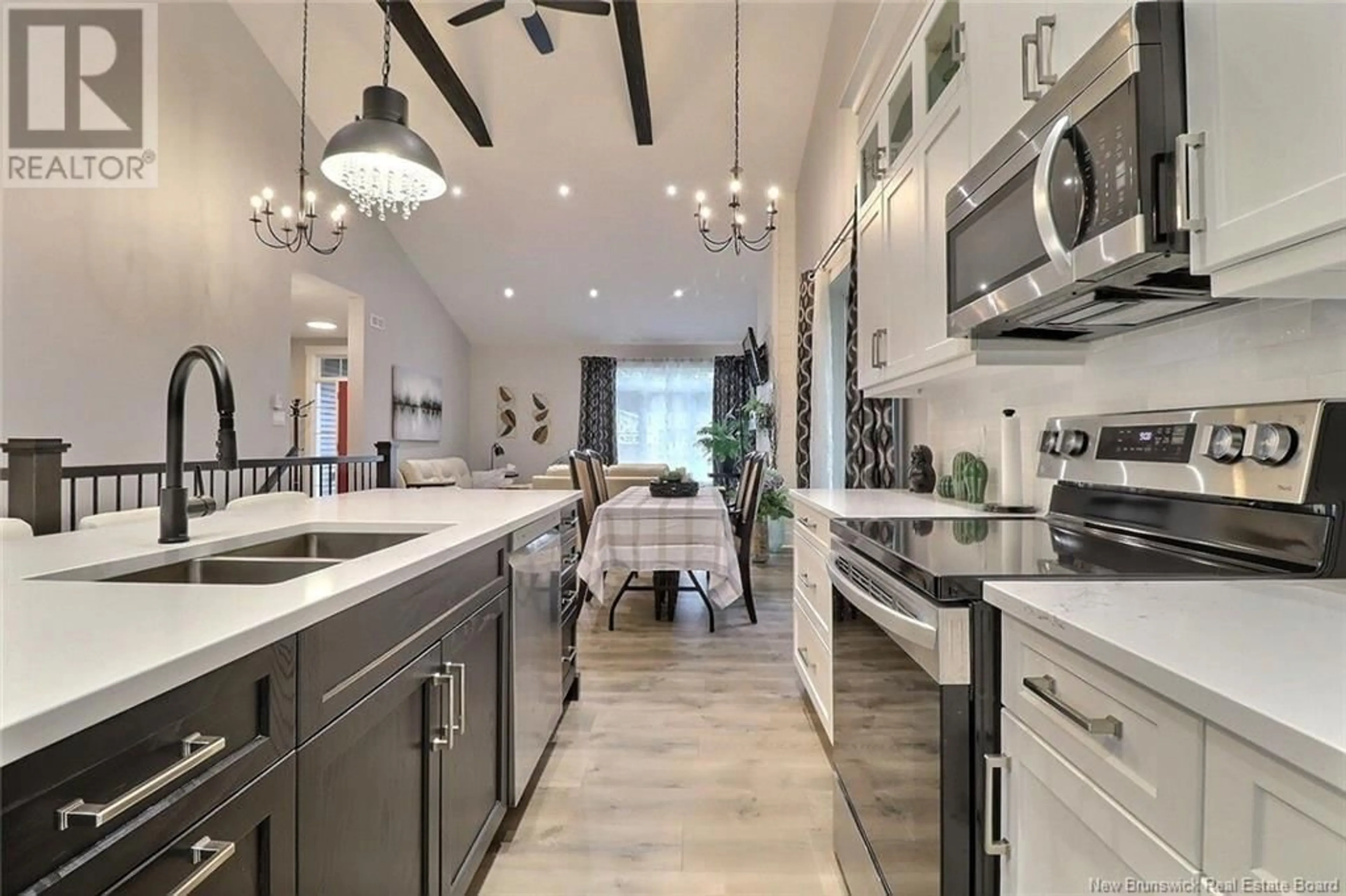 Open concept kitchen, ceramic/tile floor for 25 DELIA AVENUE, Dieppe New Brunswick E1A6Y7