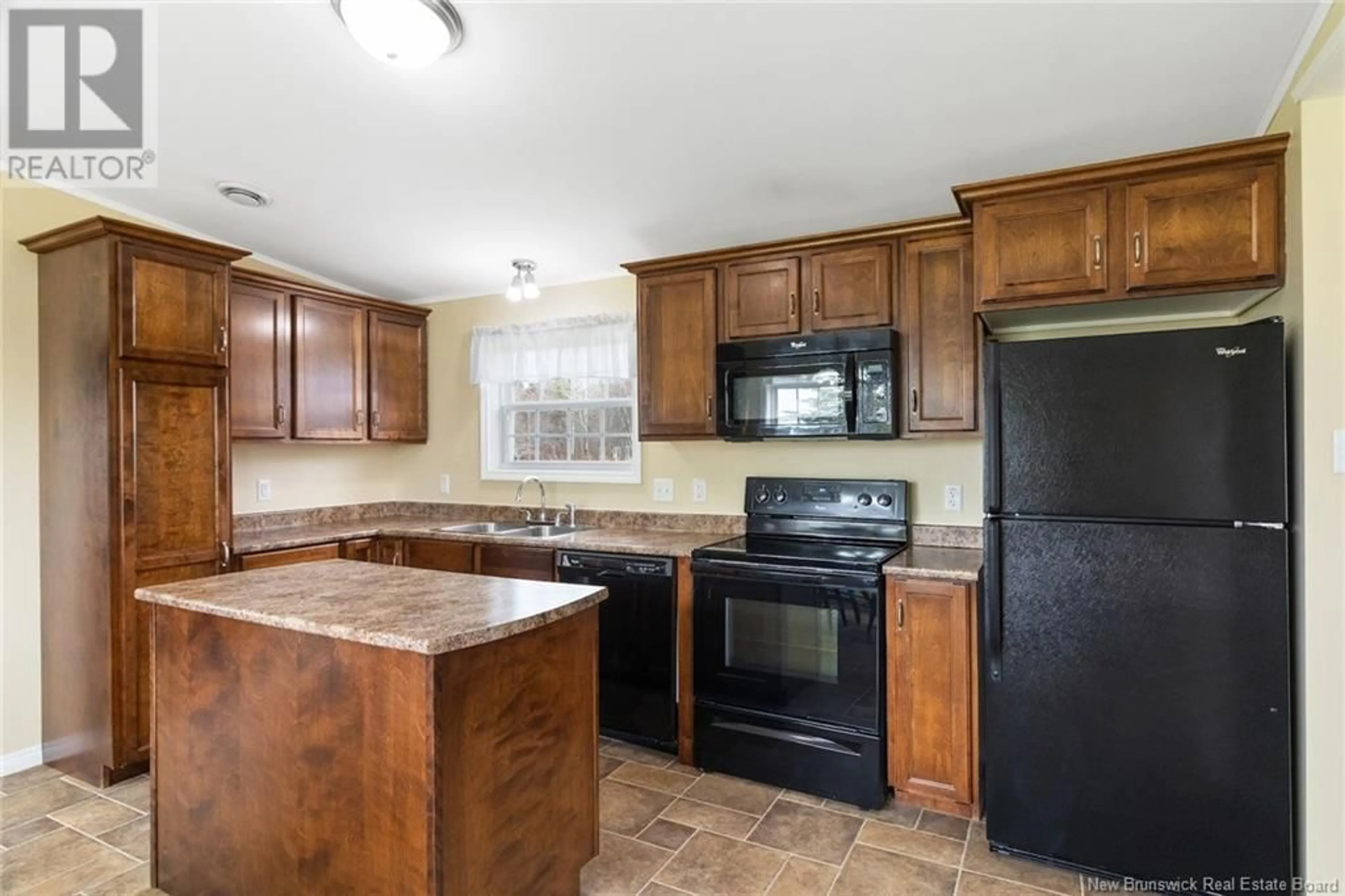 Standard kitchen, unknown for 364 ROUTE 102, Burton New Brunswick E2V3C6