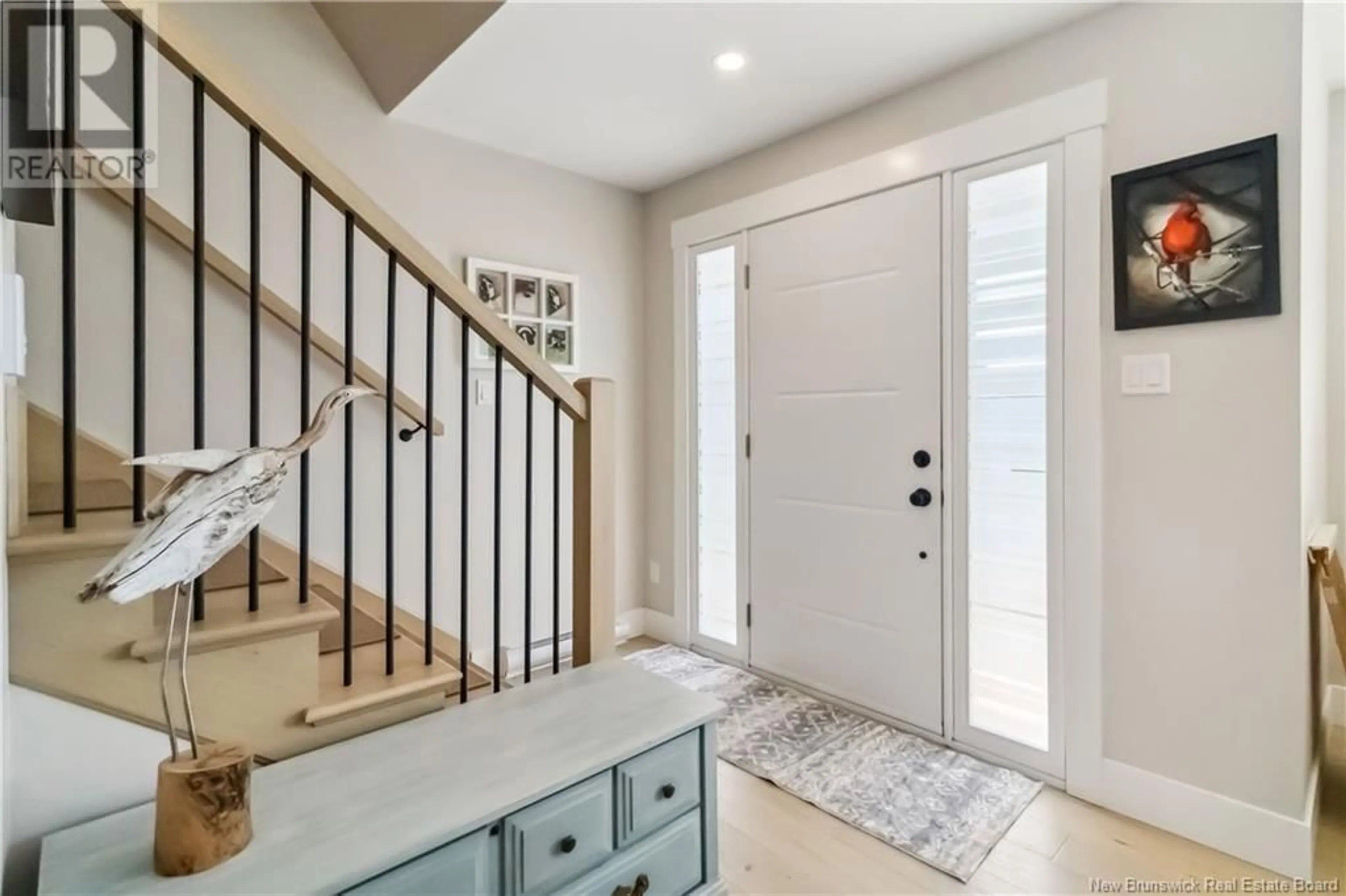 Indoor entryway for 2 ROBERT STREET, Shediac New Brunswick E4P0R2