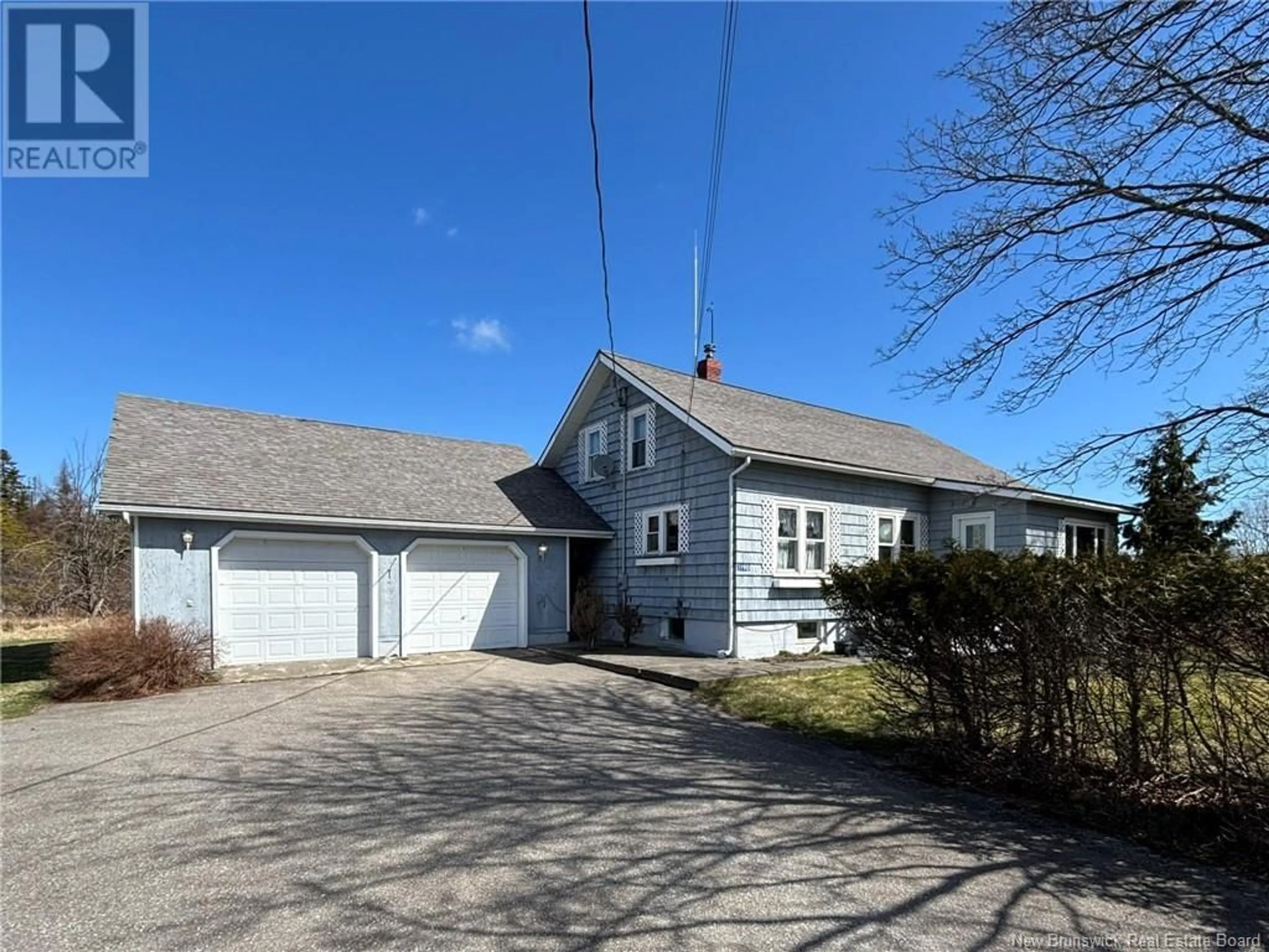 A pic from outside/outdoor area/front of a property/back of a property/a pic from drone, street for 1190 ROUTE 776, Grand Manan New Brunswick E5G1G1