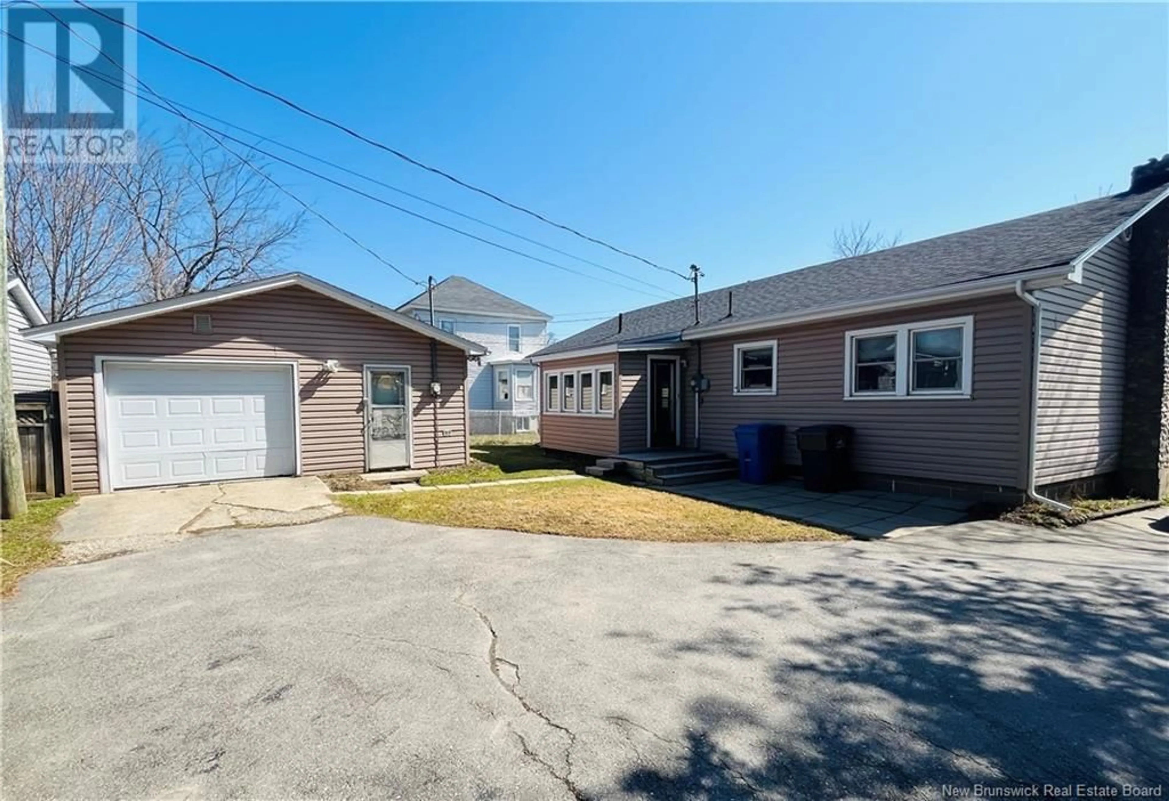 A pic from outside/outdoor area/front of a property/back of a property/a pic from drone, street for 431 KING GEORGE HIGHWAY, Miramichi New Brunswick E1V1L7