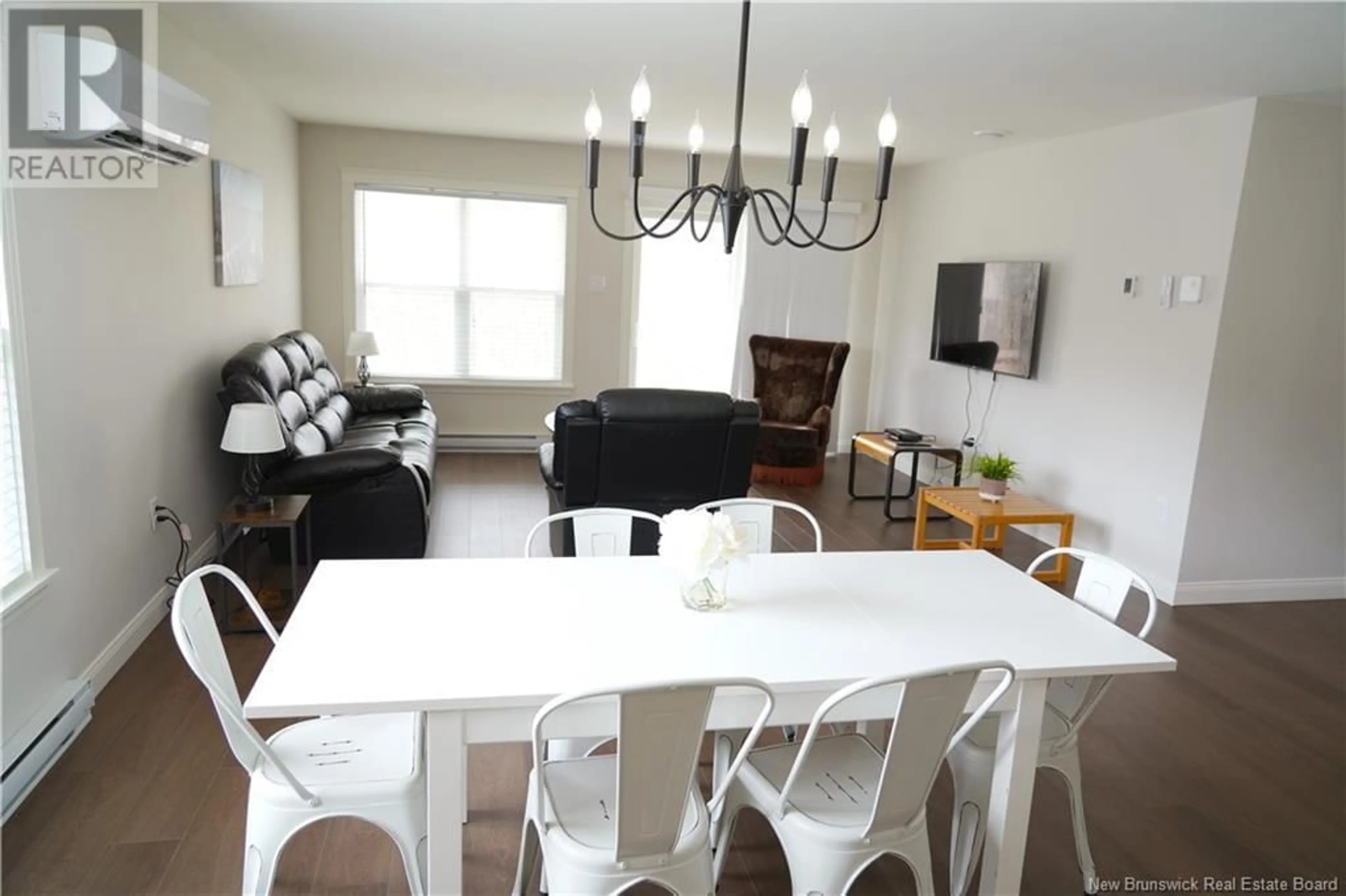 Dining room, wood/laminate floor for 4 NORKOTAH STREET, Florenceville-Bristol New Brunswick E7L0A4