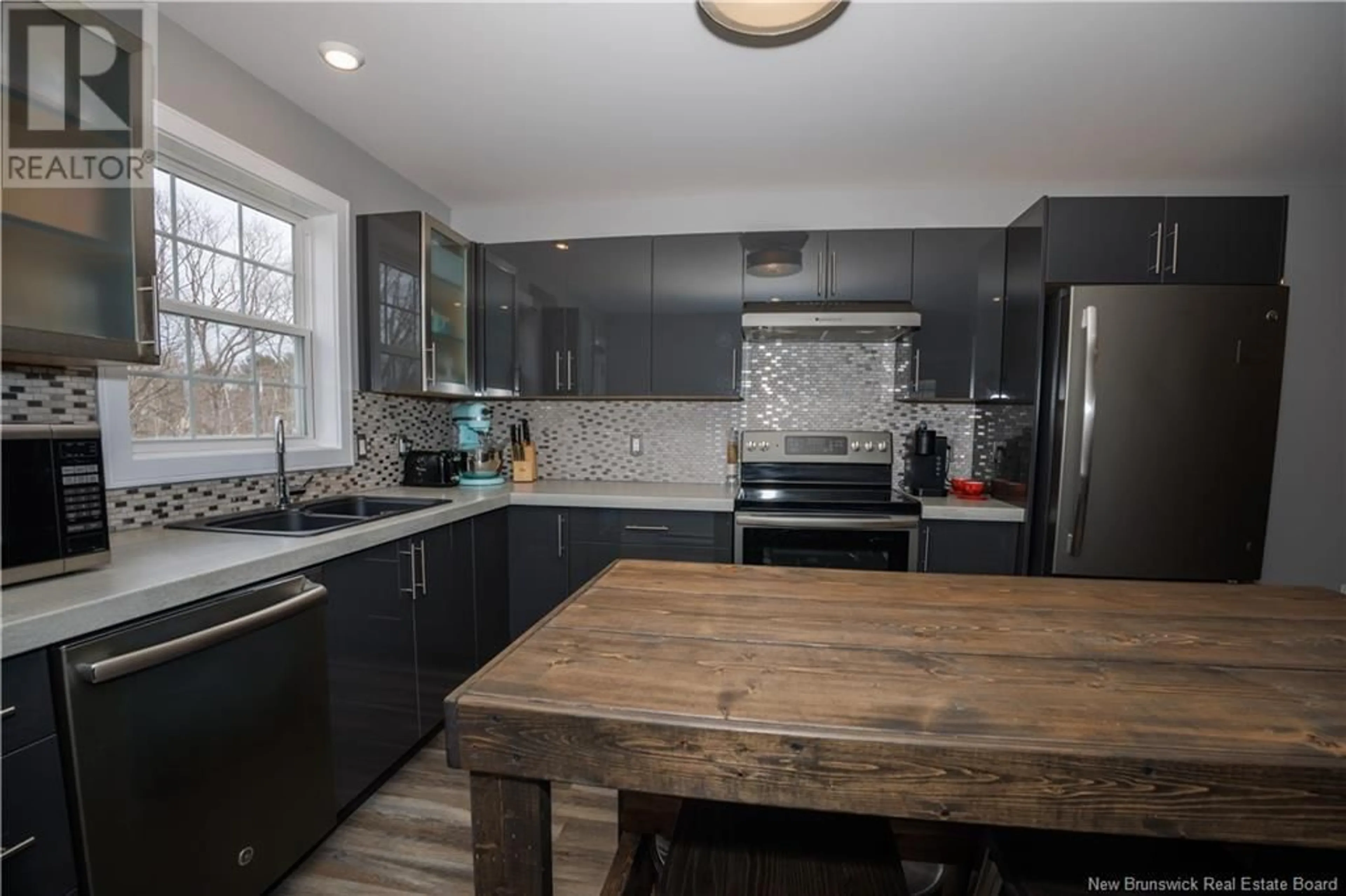 Open concept kitchen, unknown for 33 EATMAN AVENUE, Fredericton New Brunswick E3A3V7