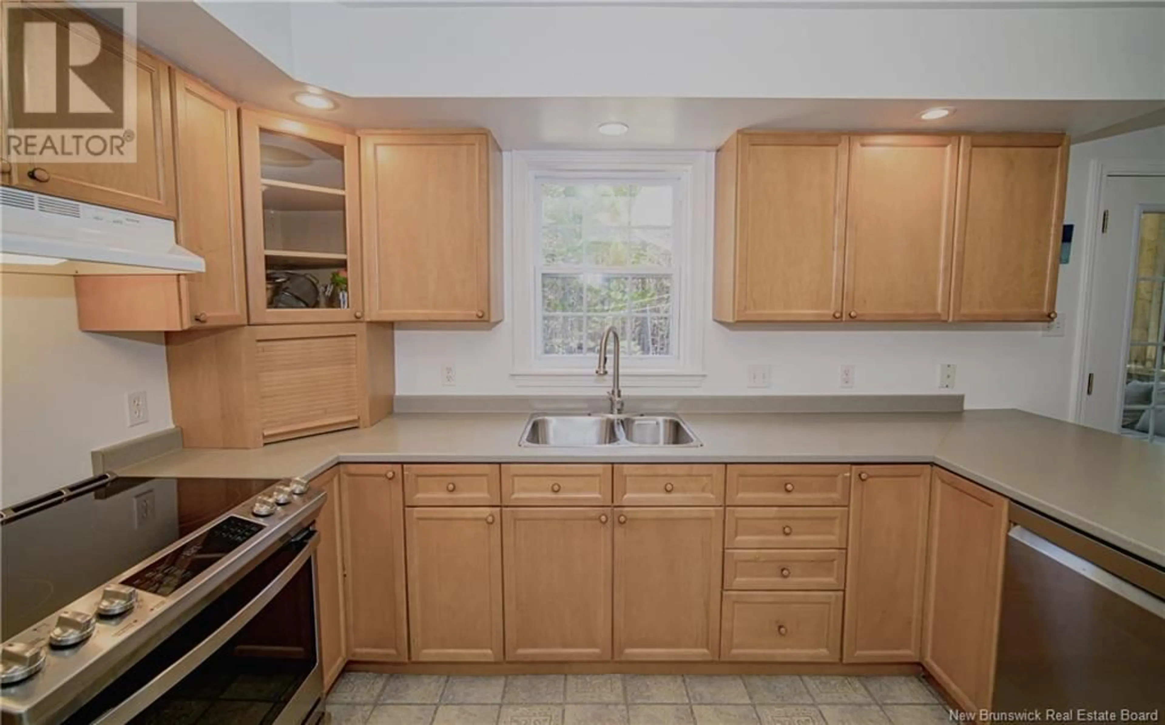 Standard kitchen, ceramic/tile floor for 92 ROUTE 148, Killarney Road New Brunswick E3G9G1