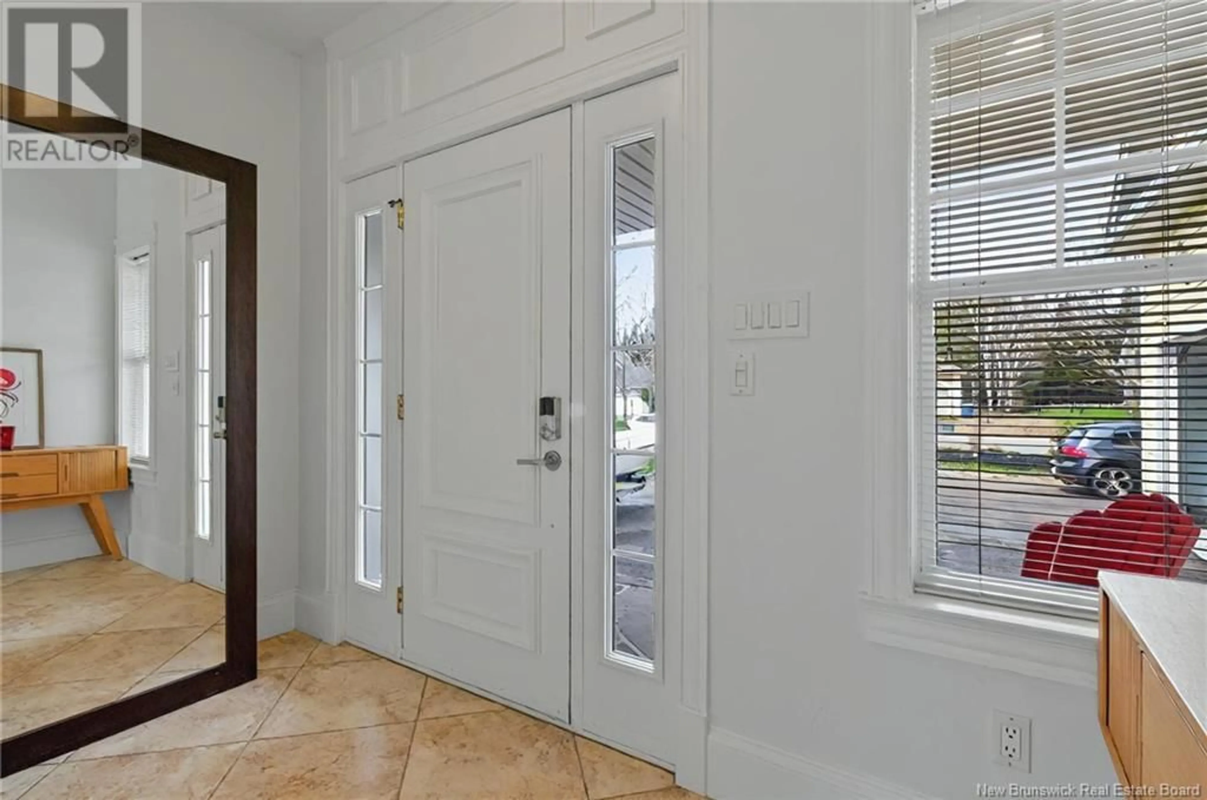 Indoor entryway for 181 MAURICE CRESCENT, Dieppe New Brunswick E1A8R1