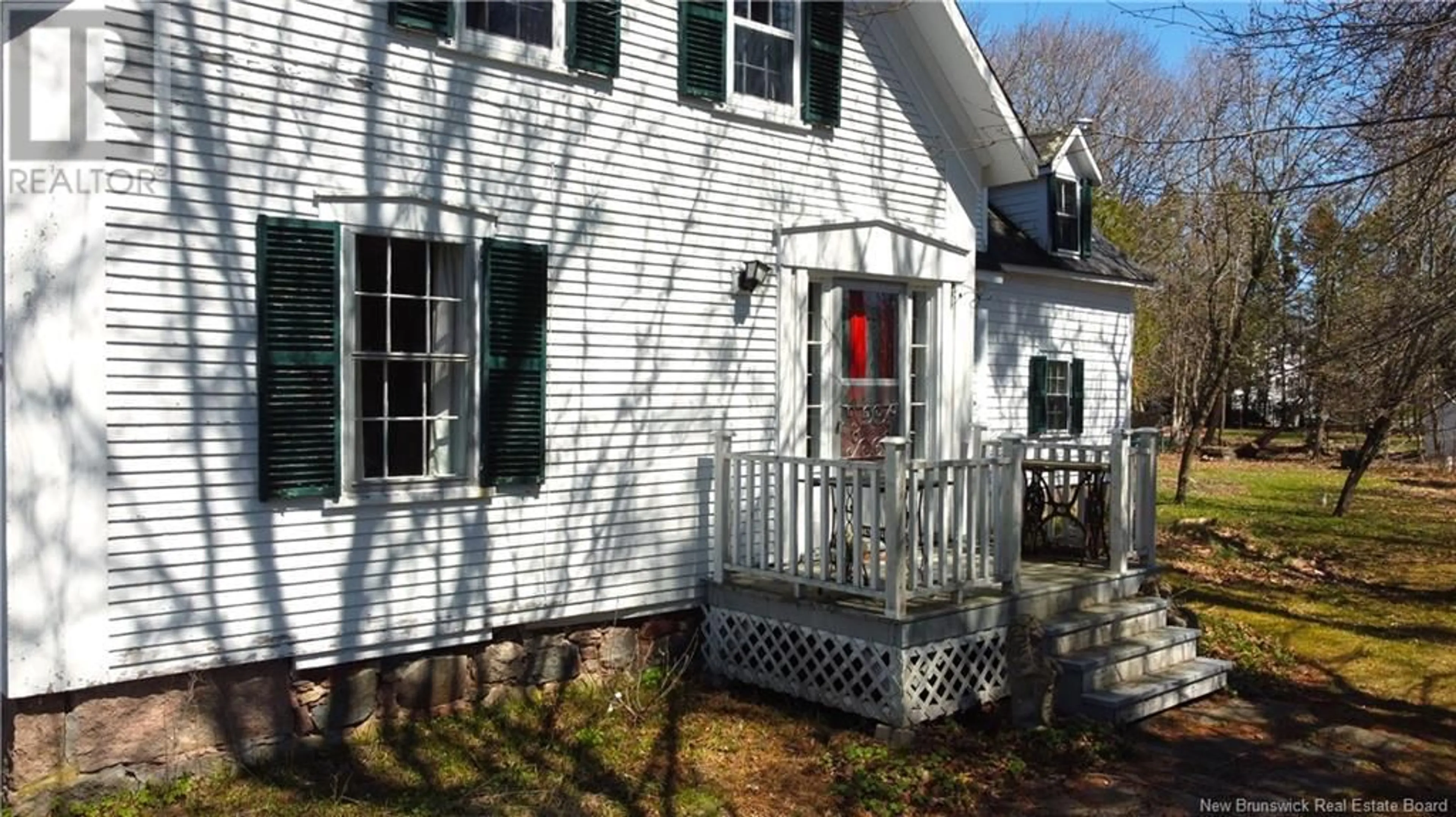 Home with vinyl exterior material, street for 115 WILLIAM STREET, Saint Andrews New Brunswick E5B1W9