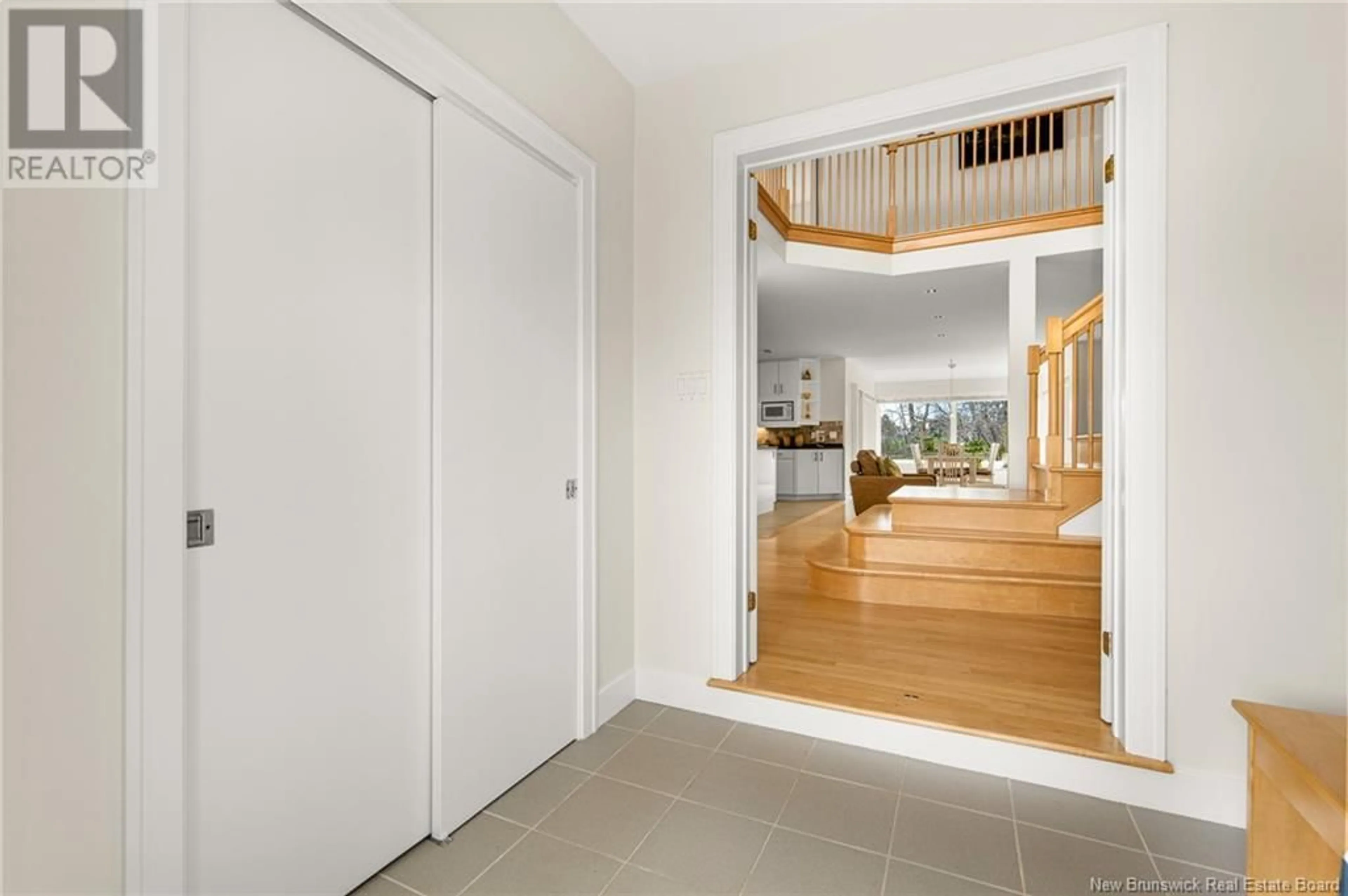 Indoor foyer for 353 LAVOIE STREET, Dieppe New Brunswick E1A6R8