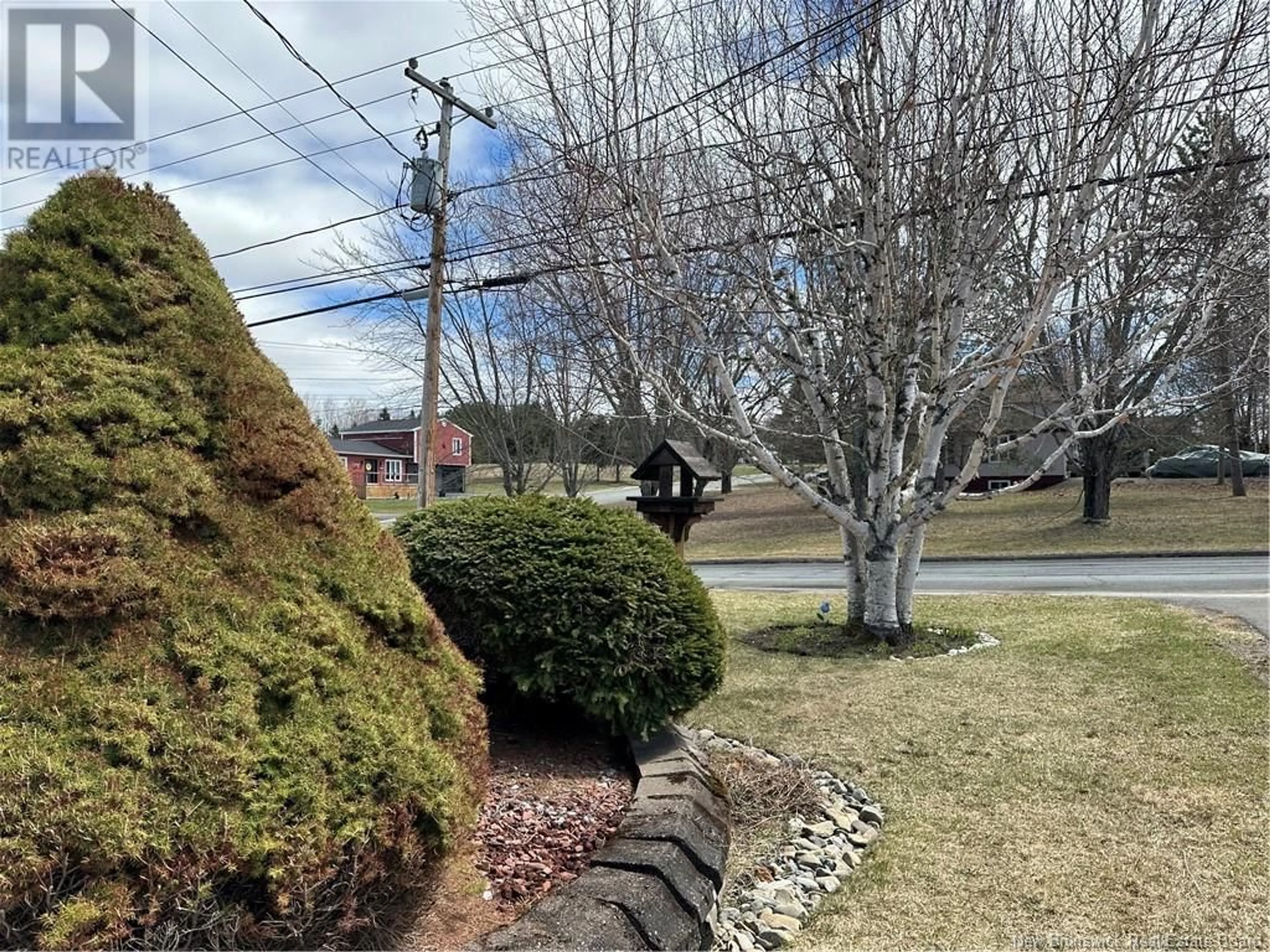 A pic from outside/outdoor area/front of a property/back of a property/a pic from drone, street for 299 BEAULIEU STREET, Grand-Sault/Grand Falls New Brunswick E3Y1E5