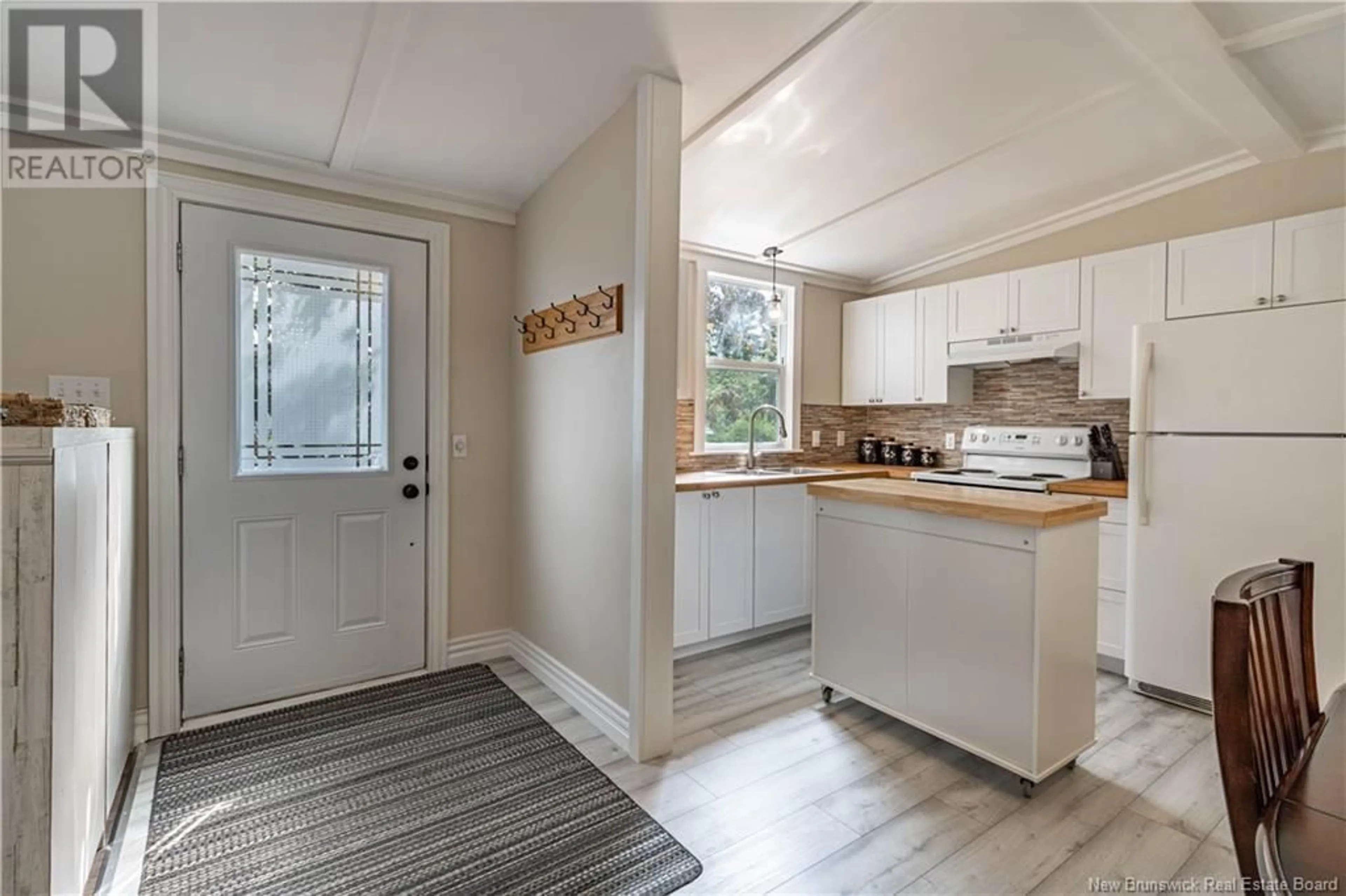 Open concept kitchen, unknown for 36 FIRST STREET, Sussex Corner New Brunswick E4E5J3