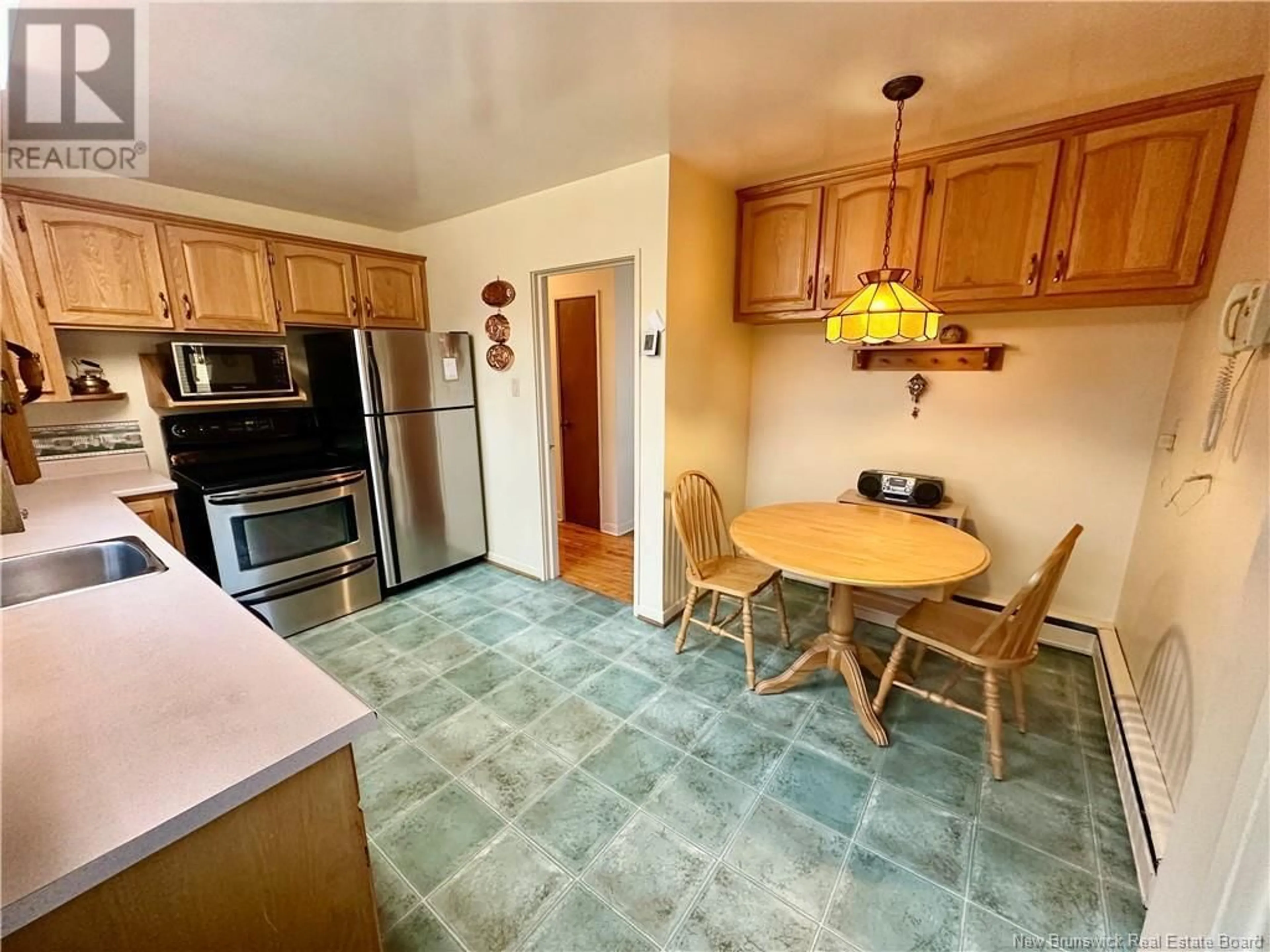 Standard kitchen, ceramic/tile floor for 160 CHAMPLAIN DRIVE, Saint John New Brunswick E2J3E6