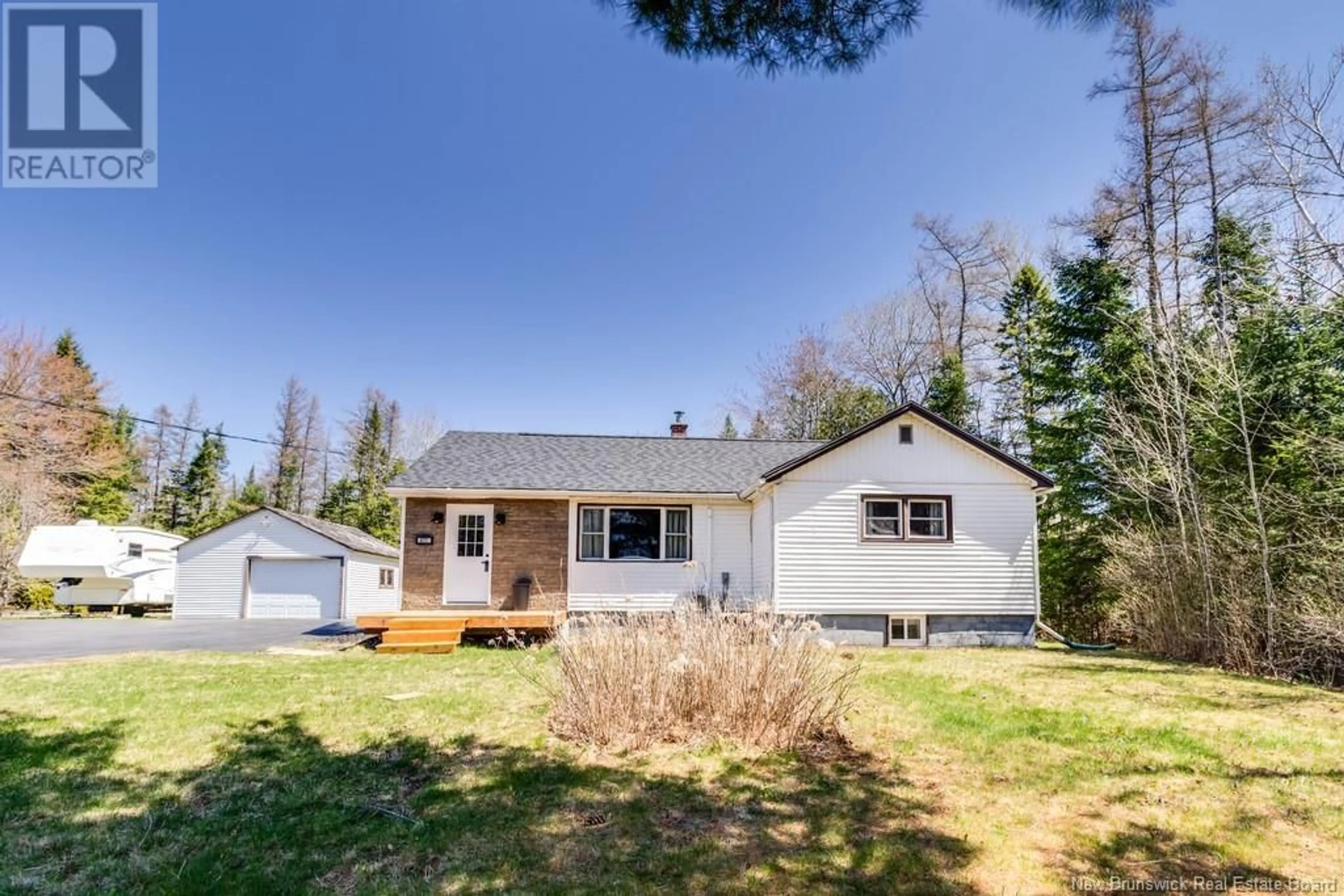 A pic from outside/outdoor area/front of a property/back of a property/a pic from drone, street for 471 BROAD ROAD, Geary New Brunswick E2V3W1