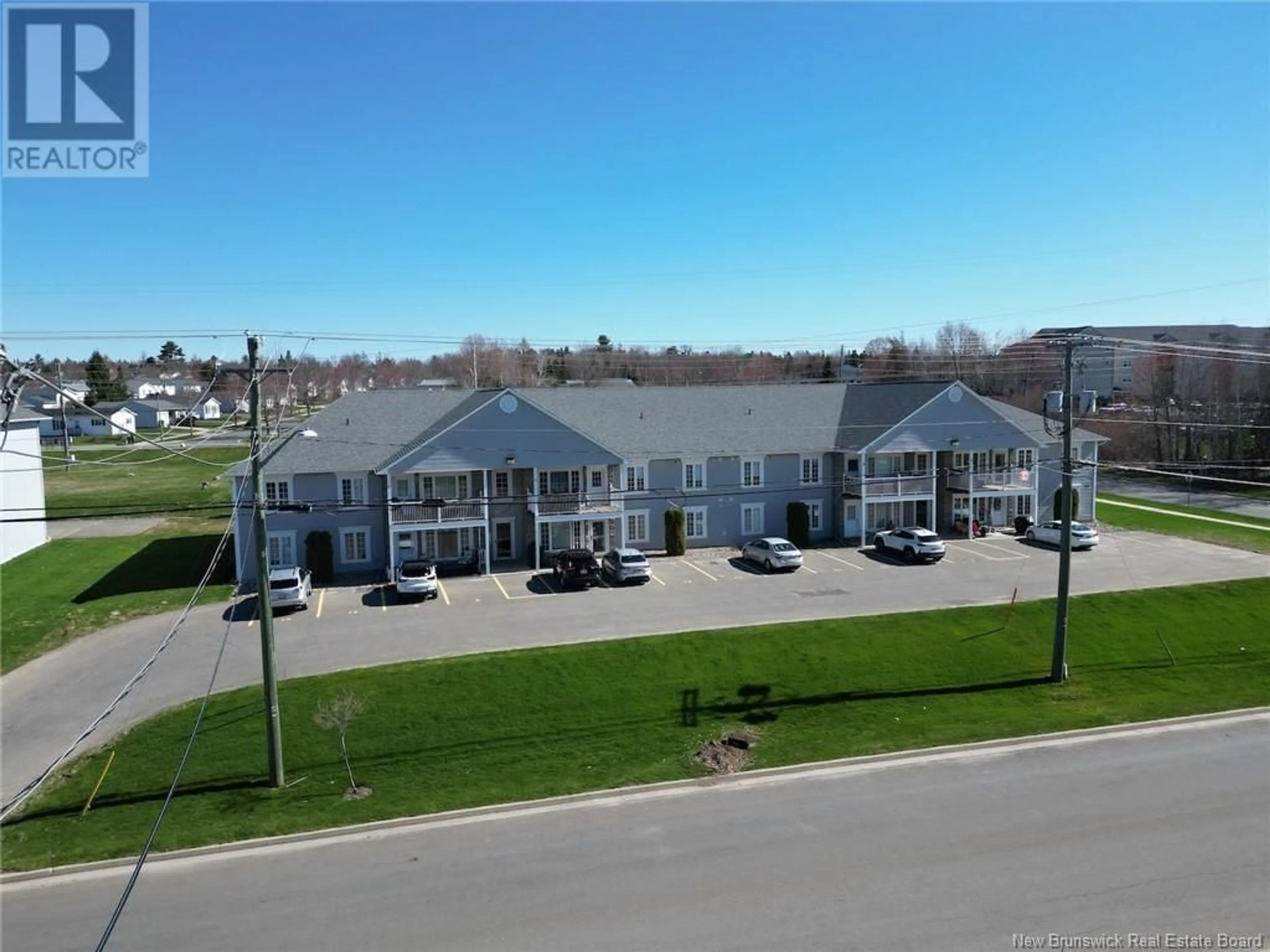 A pic from outside/outdoor area/front of a property/back of a property/a pic from drone, unknown for 6 - 175 REYNOLDS STREET, Fredericton New Brunswick E3A0H1
