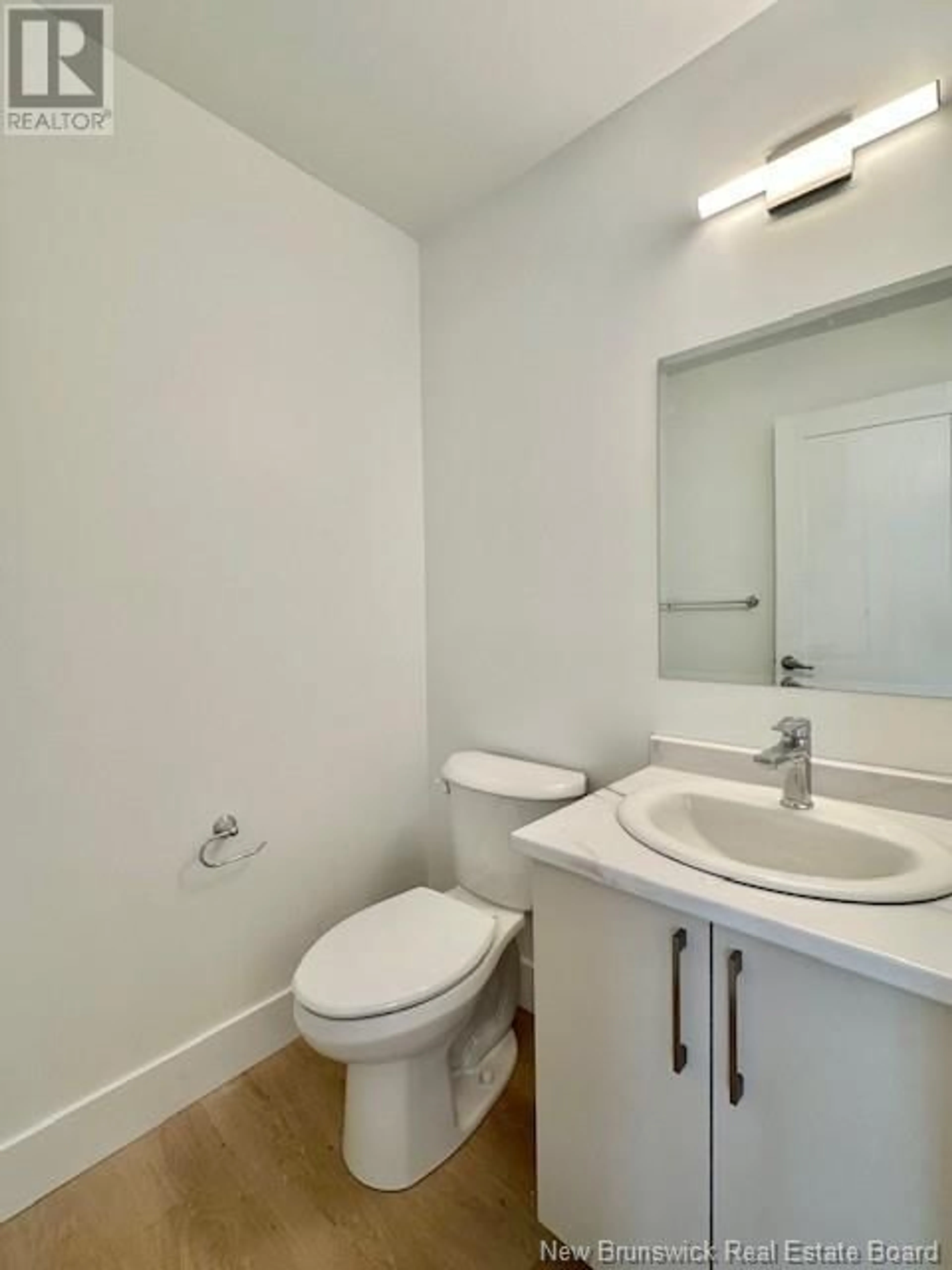Standard bathroom, floor is not visible for 269 ELSLIGER STREET, Dieppe New Brunswick E1K0A5