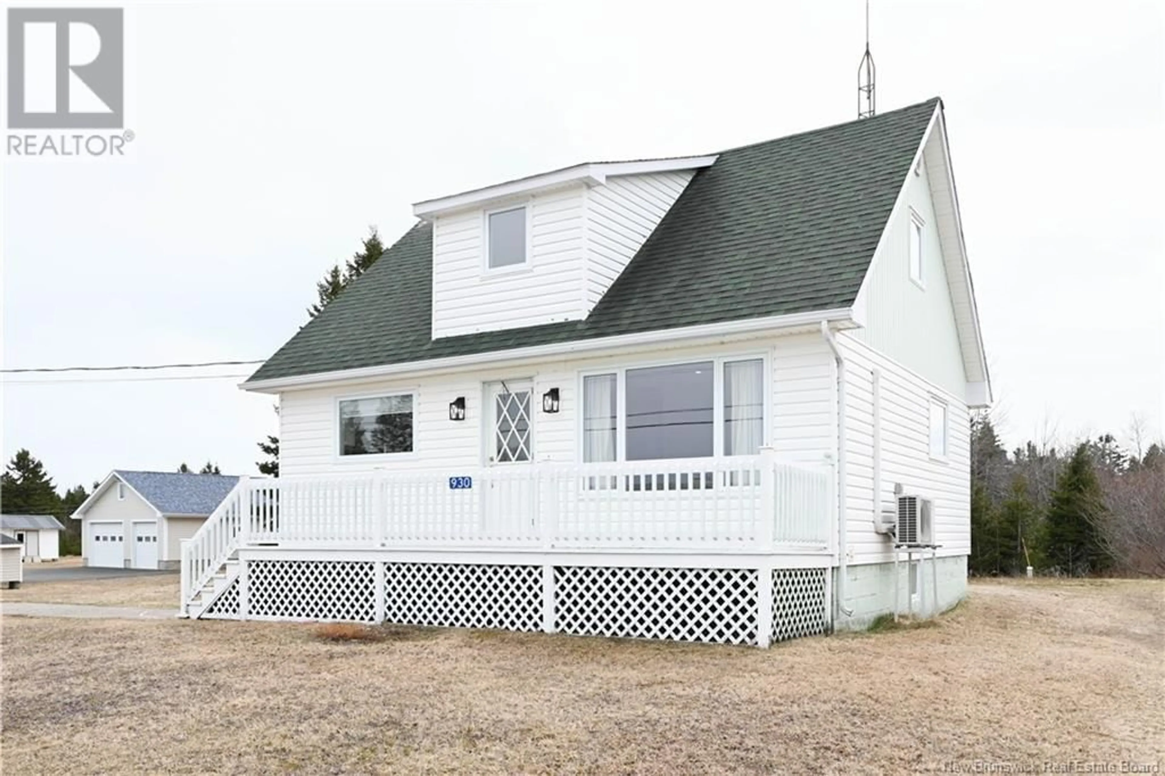 Home with vinyl exterior material, unknown for 930 305 ROUTE ROUTE, Saint-Marie-Saint-Raphaël New Brunswick E8T1S7