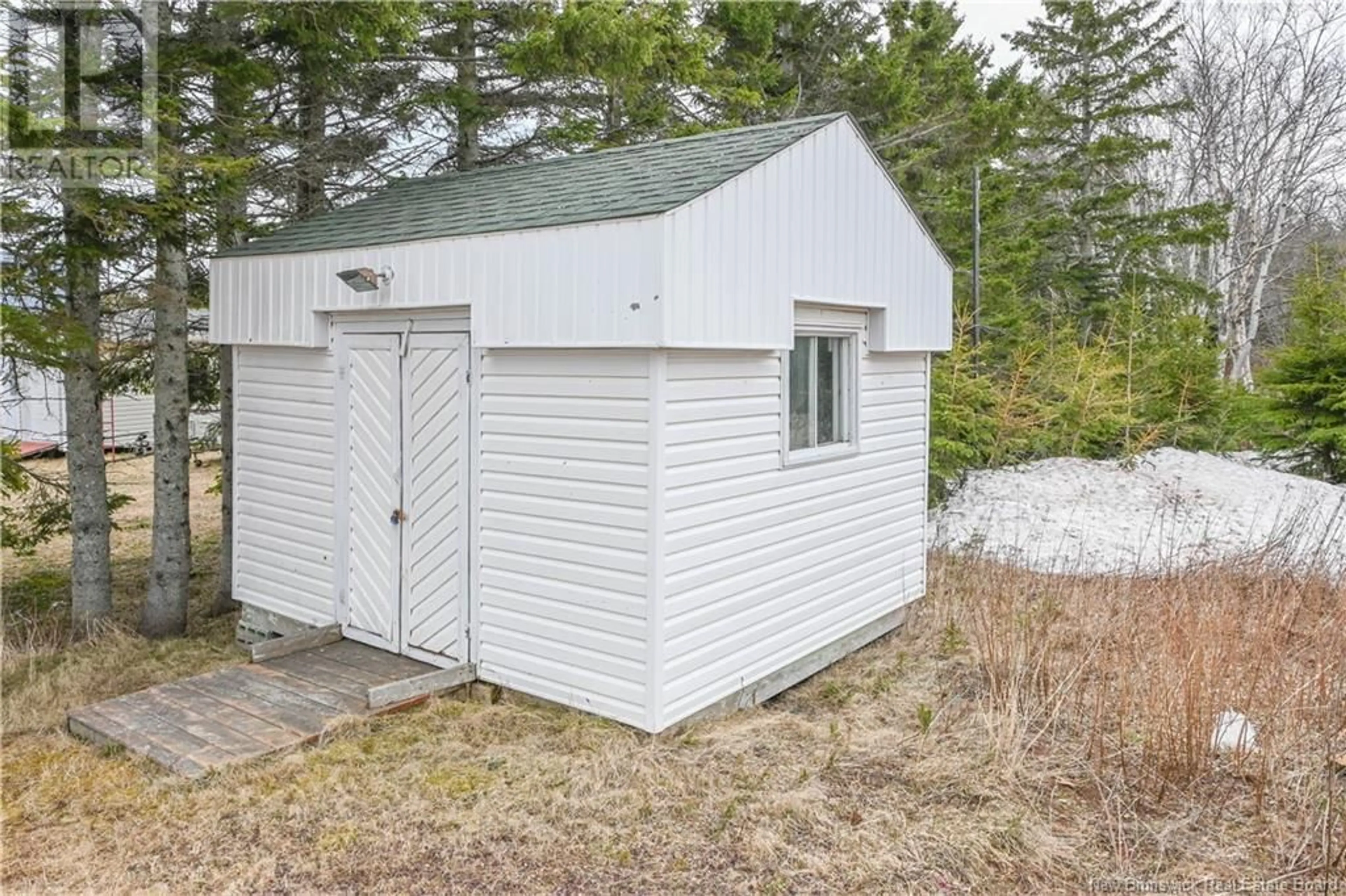 Shed for 930 305 ROUTE ROUTE, Saint-Marie-Saint-Raphaël New Brunswick E8T1S7