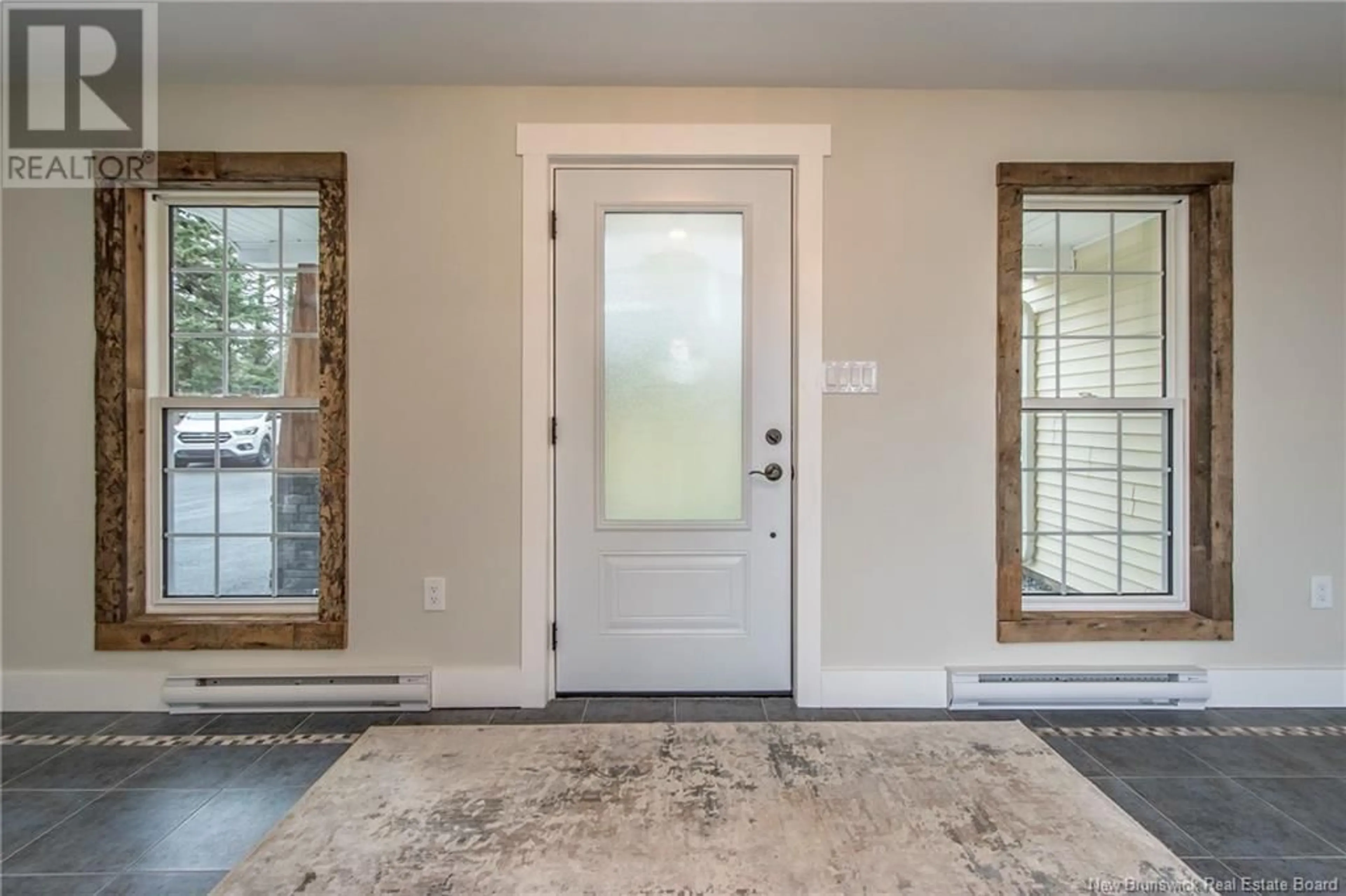 Indoor entryway for 76 HOLLAND ROAD, Seeleys Cove New Brunswick E5H2G4