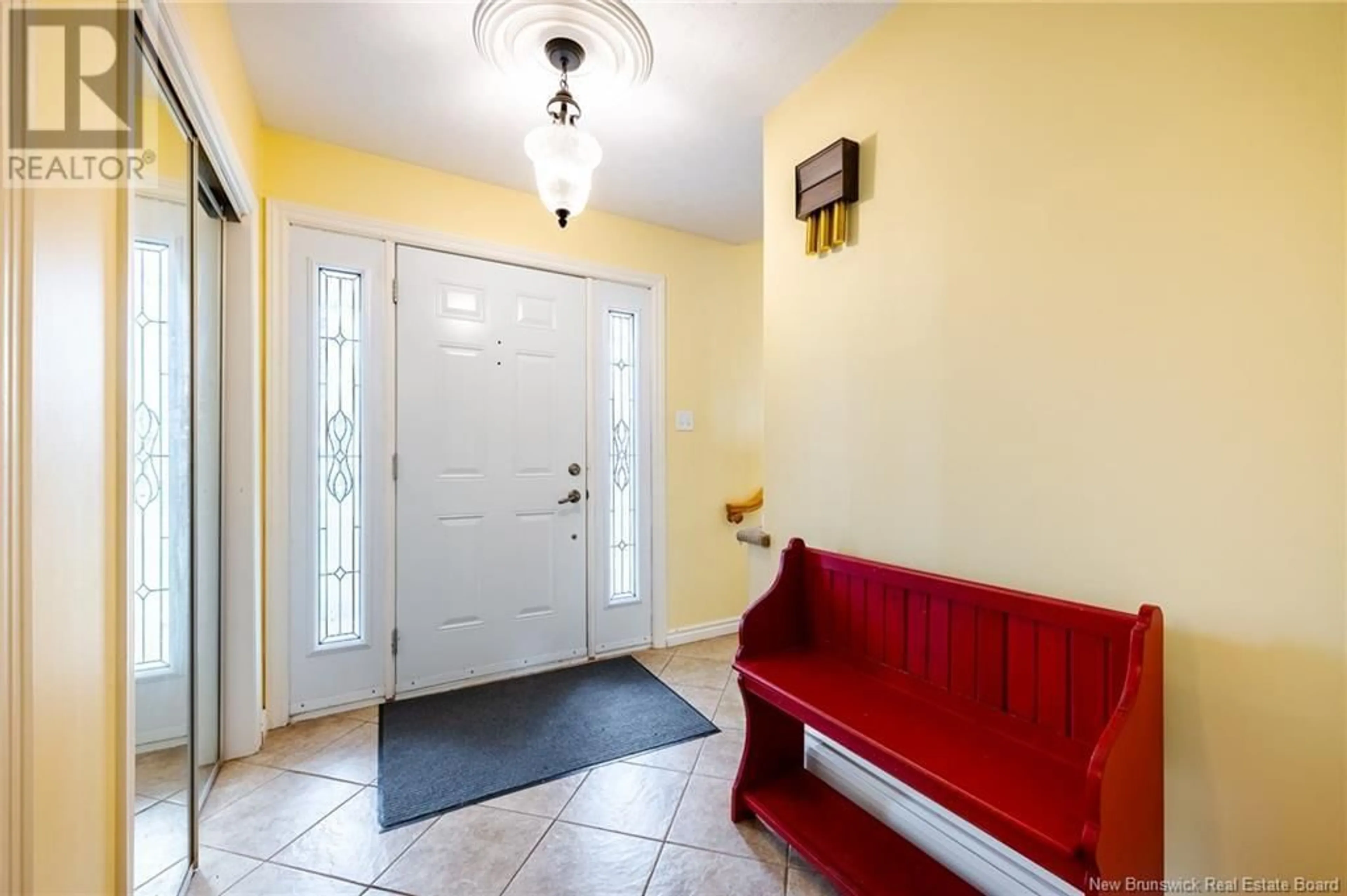 Indoor entryway for 156 MASSEY STREET, Fredericton New Brunswick E3B2Z4