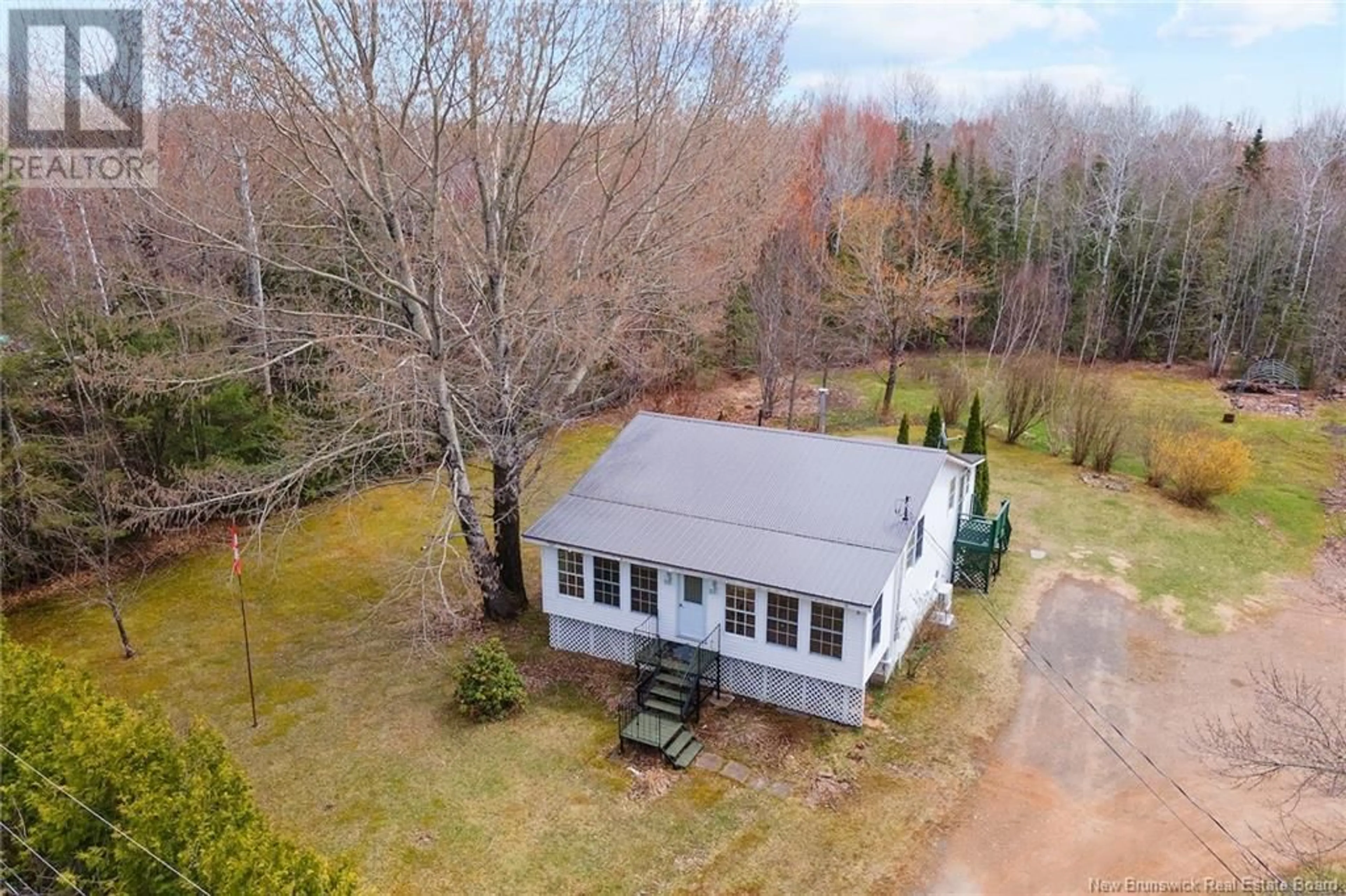 A pic from outside/outdoor area/front of a property/back of a property/a pic from drone, building for 35 PORTAGE ROAD, French Lake New Brunswick E2V4H2