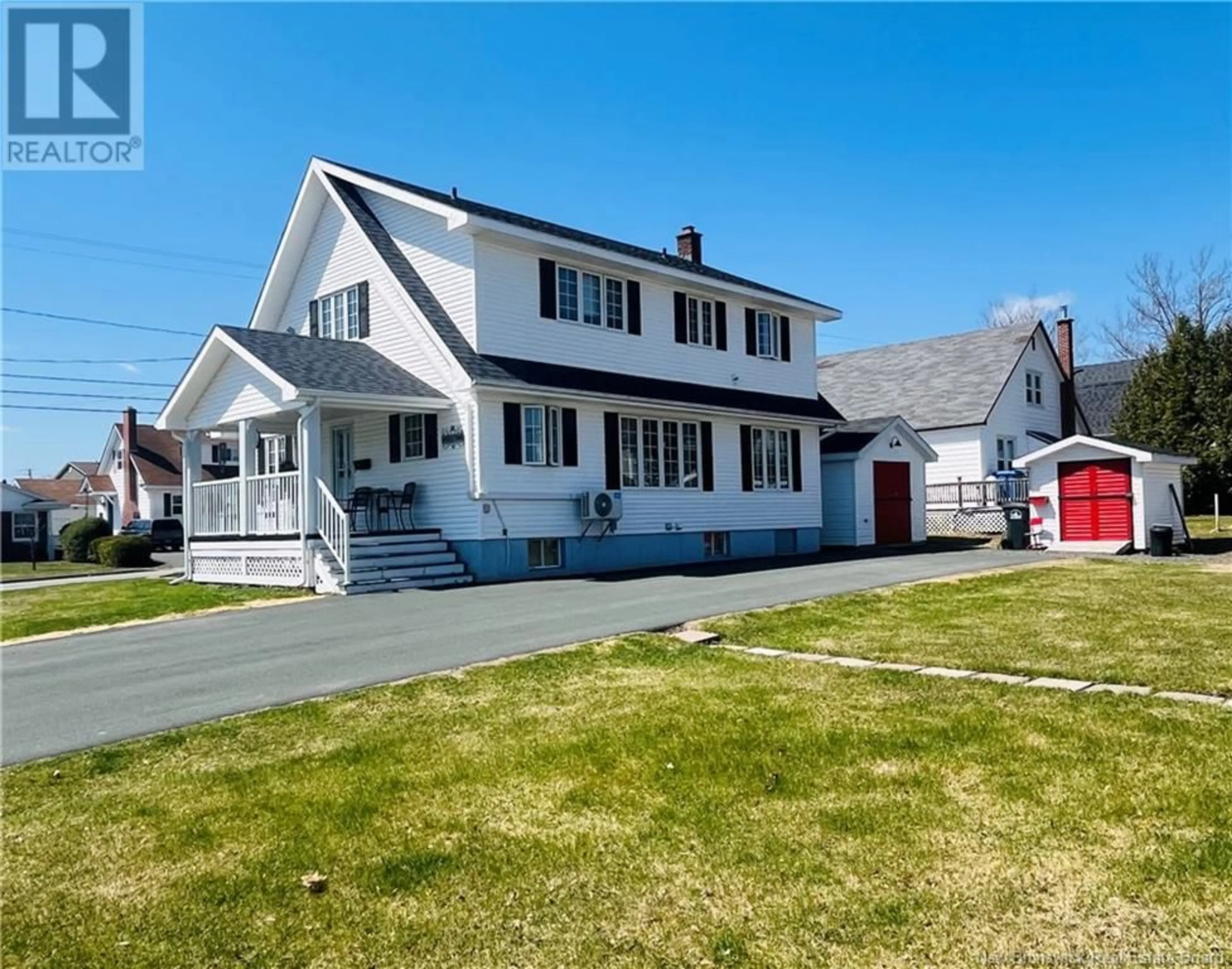 A pic from outside/outdoor area/front of a property/back of a property/a pic from drone, street for 352 JANE STREET, Miramichi New Brunswick E1V2T9