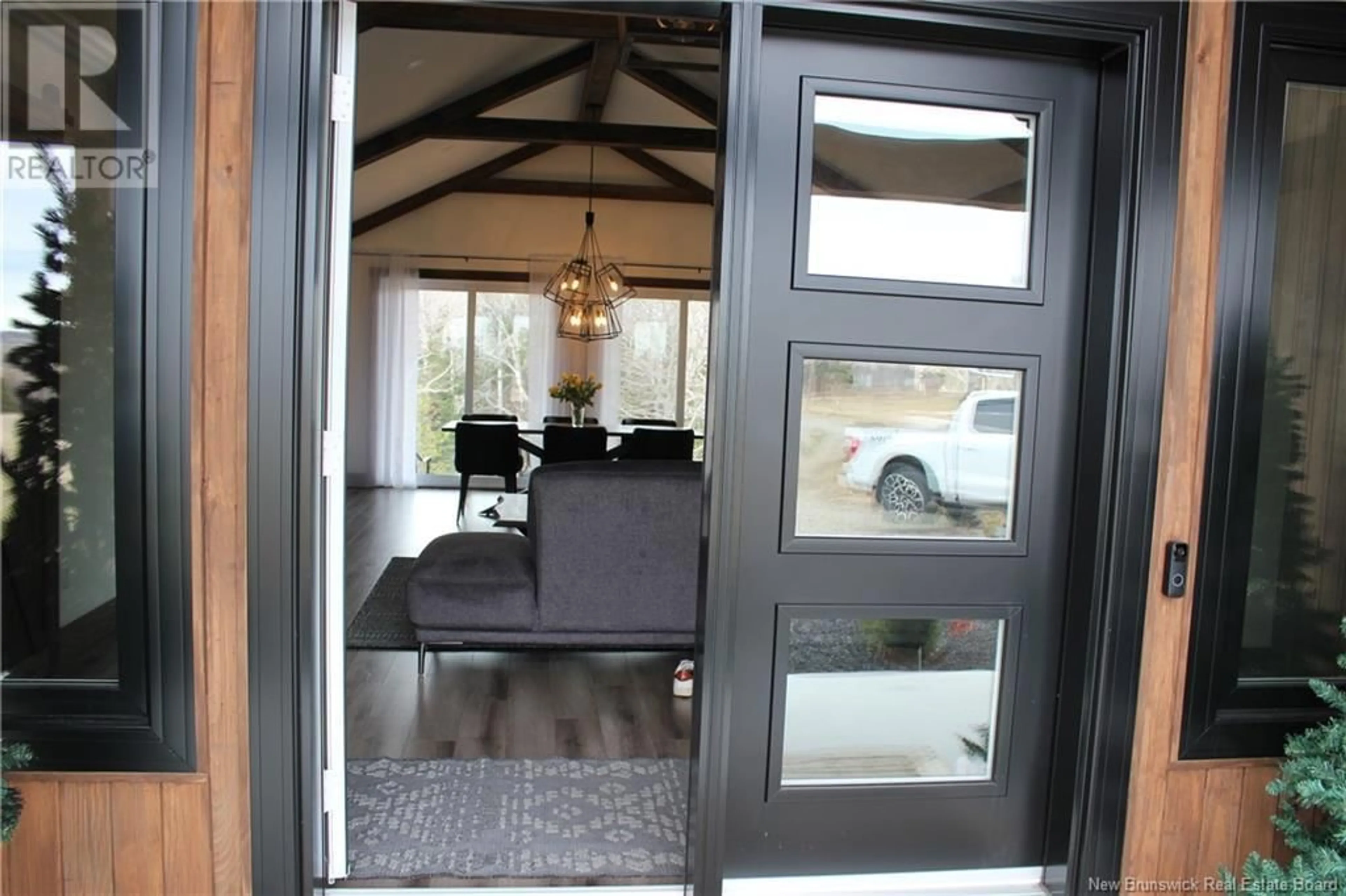 Indoor entryway for 1300 WEST DRIVE, Bathurst New Brunswick E2A0B4