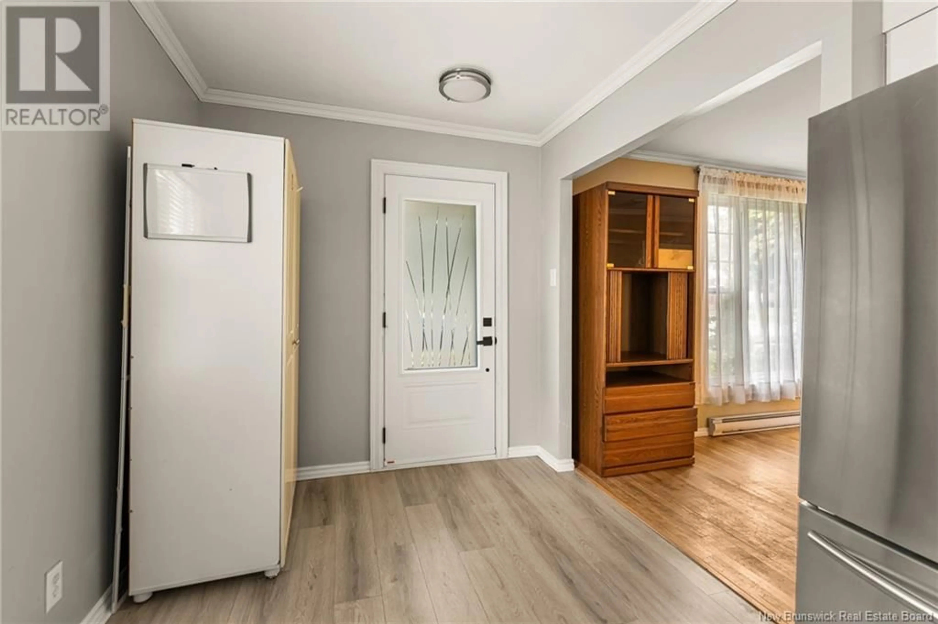 Indoor entryway for 117 LOCKHART, Moncton New Brunswick E1C6R6