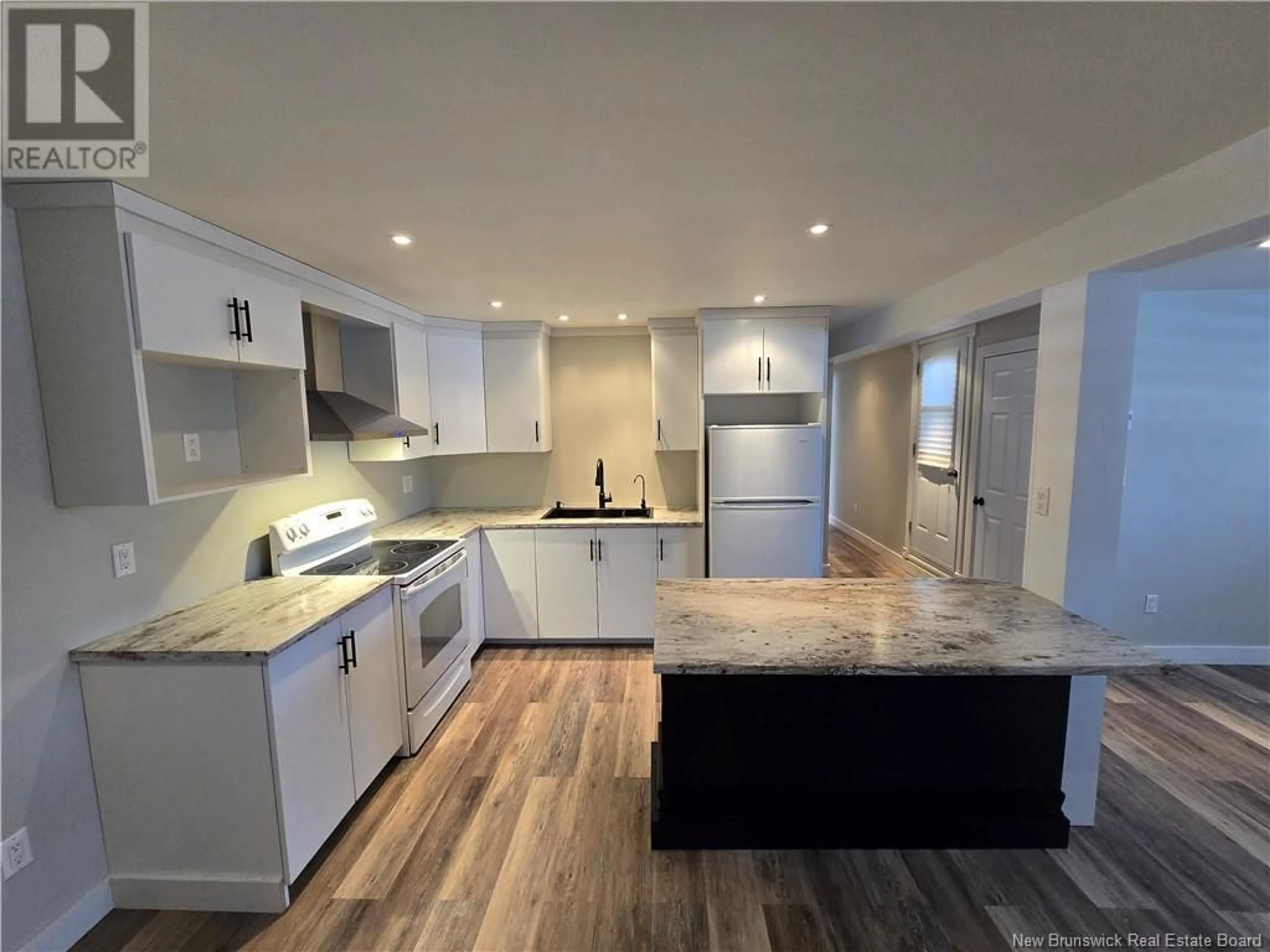 Open concept kitchen, unknown for 1096 PACKARD STREET, Bathurst New Brunswick E2A6J2