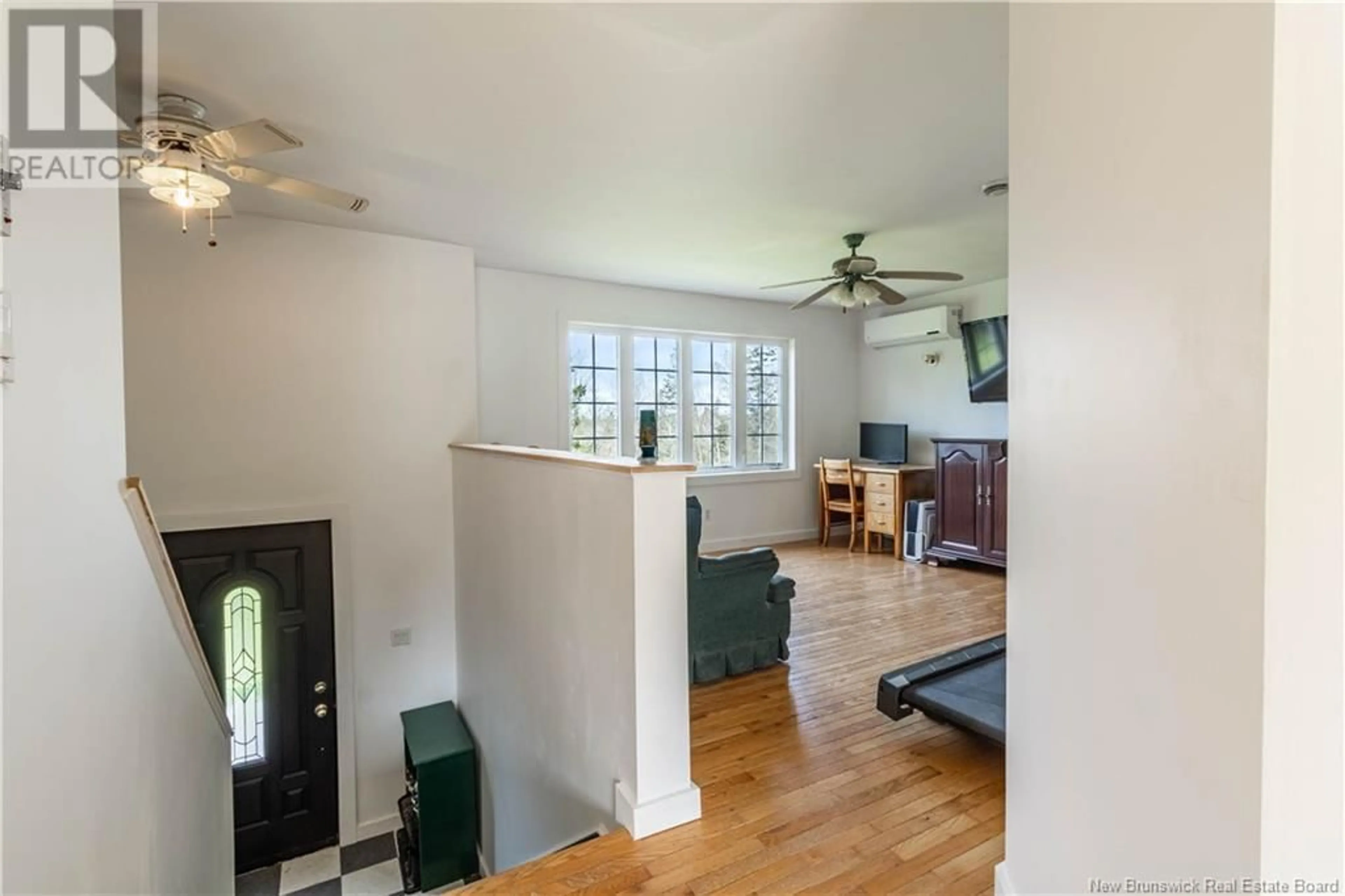 Indoor foyer for 272 CREEK ROAD, Mount Middleton New Brunswick E4G3C2