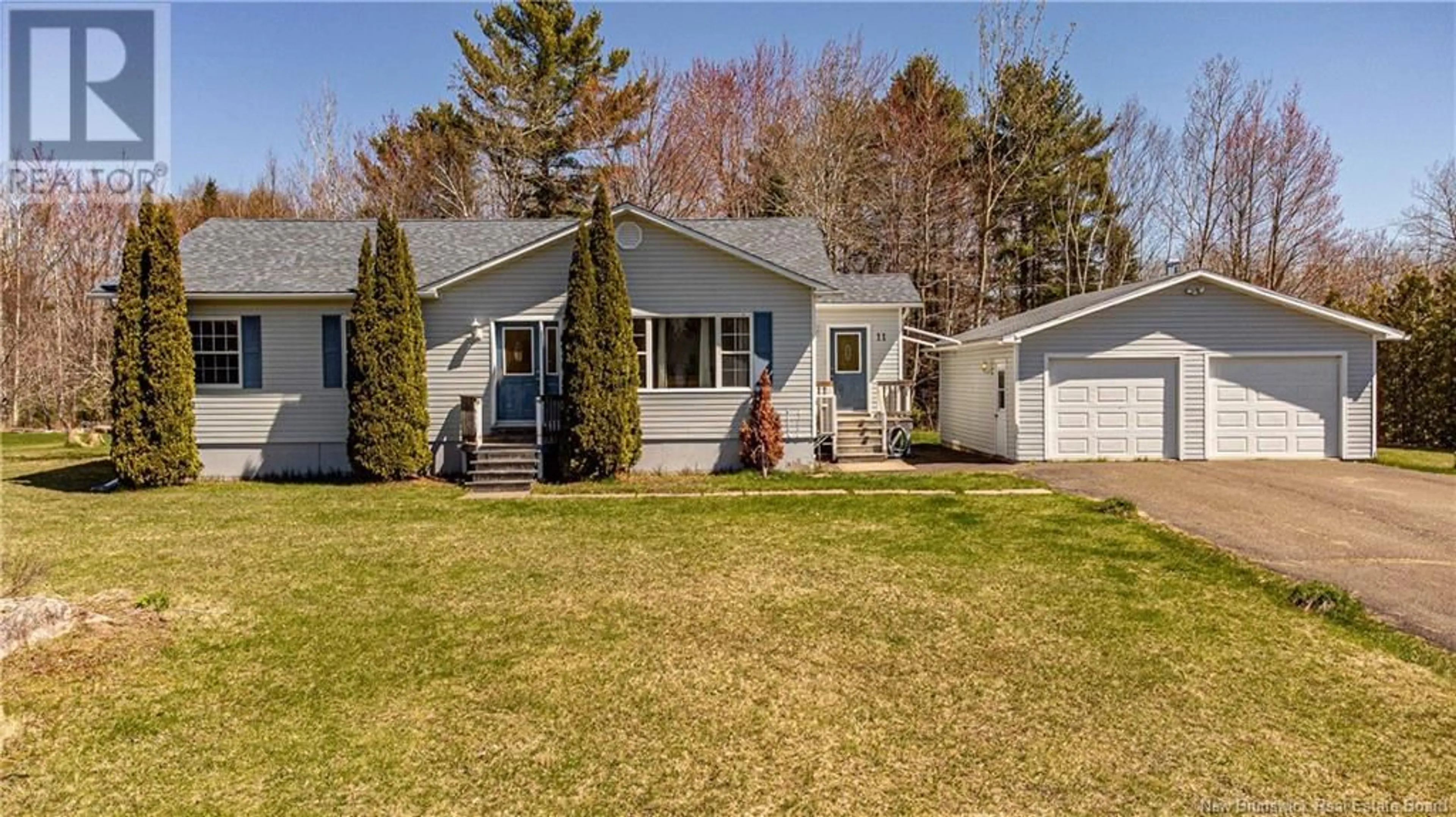 Home with vinyl exterior material, street for 11 BRADLEY STREET, Burton New Brunswick E2V3L3