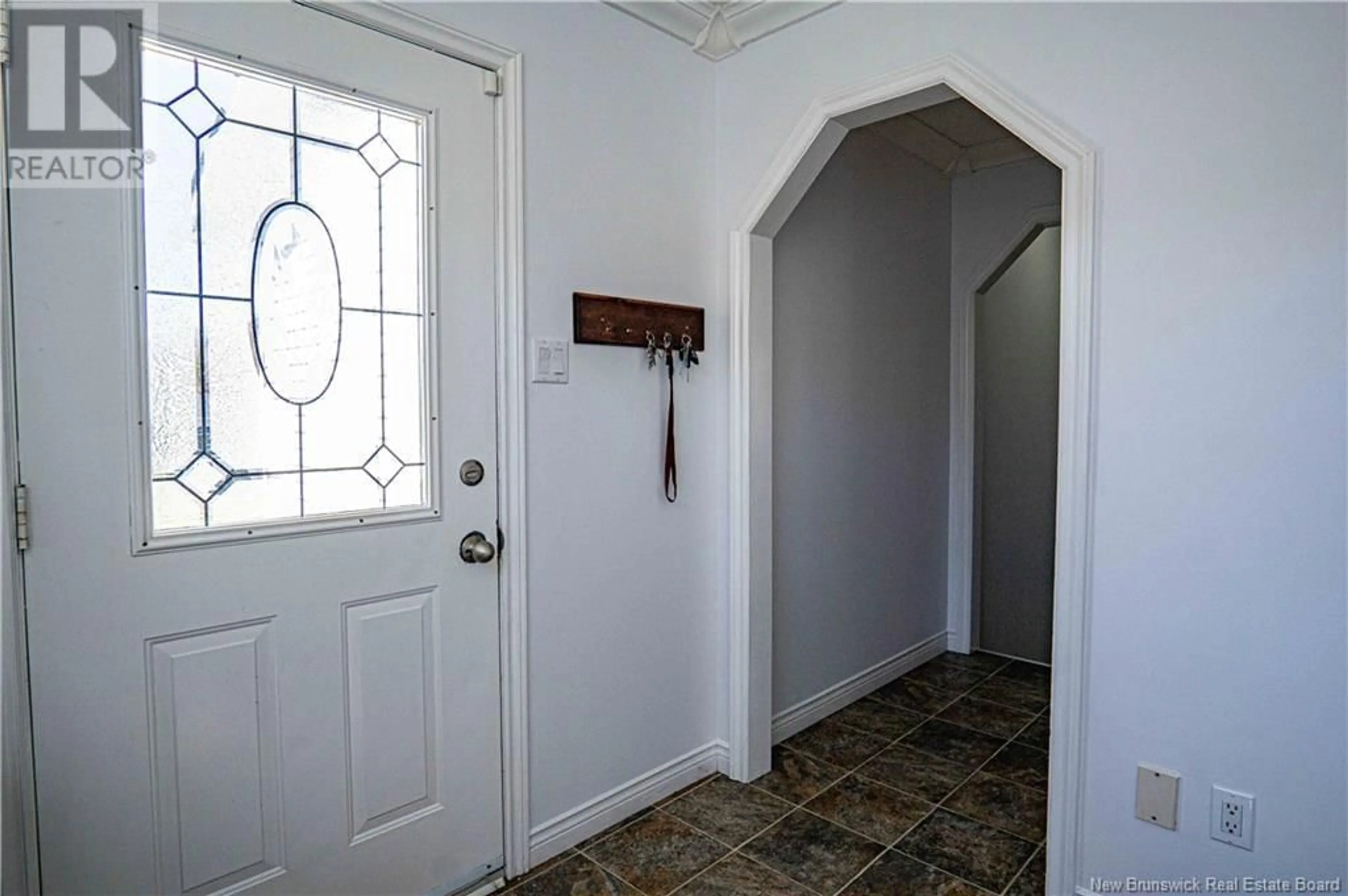 Indoor entryway for 11 BRADLEY STREET, Burton New Brunswick E2V3L3