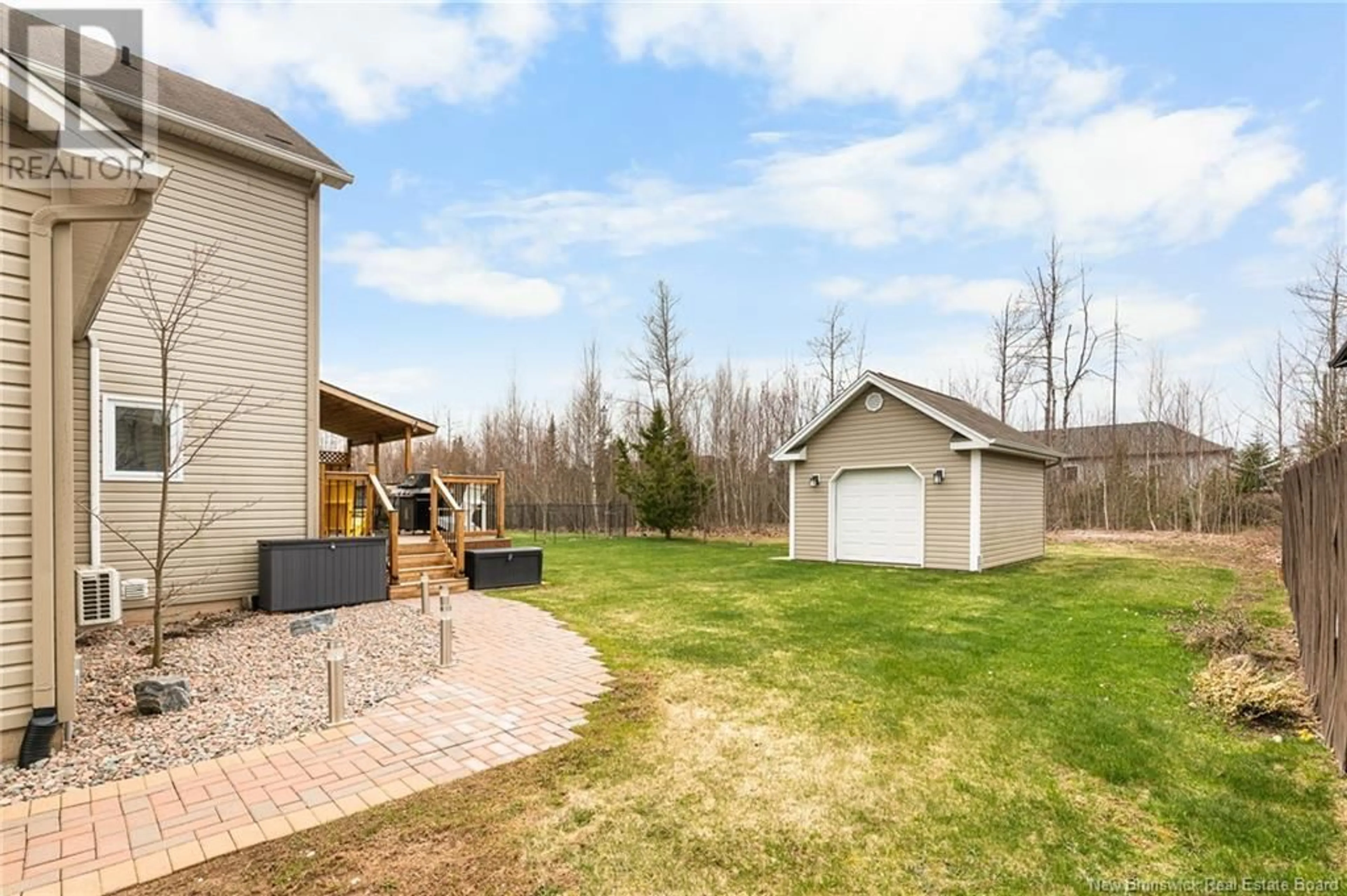 Patio, unknown for 136 TEABERRY AVENUE, Moncton New Brunswick E1G0E7