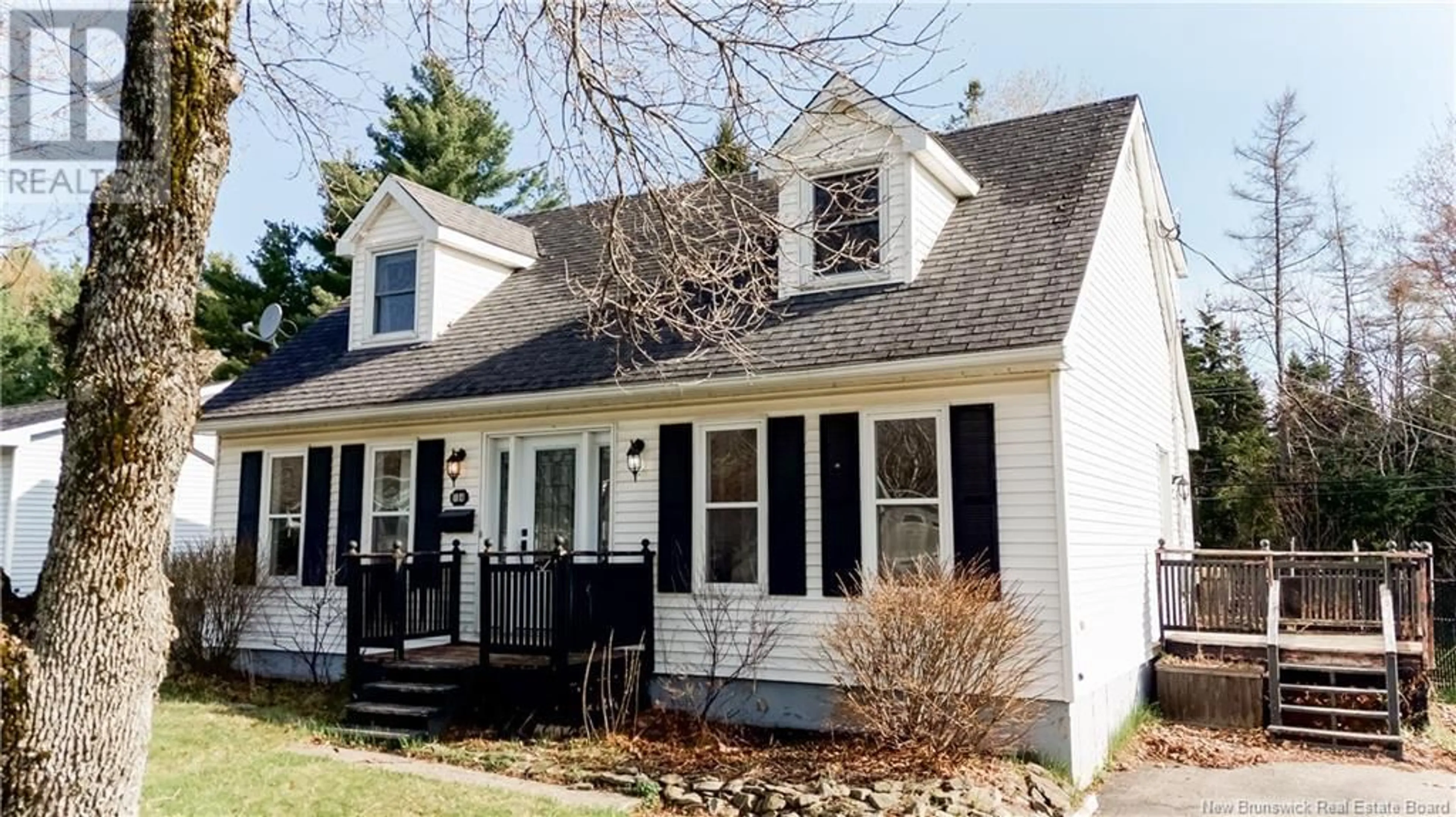 Home with vinyl exterior material, street for 164 CROCKET STREET, Fredericton New Brunswick E3A4H3