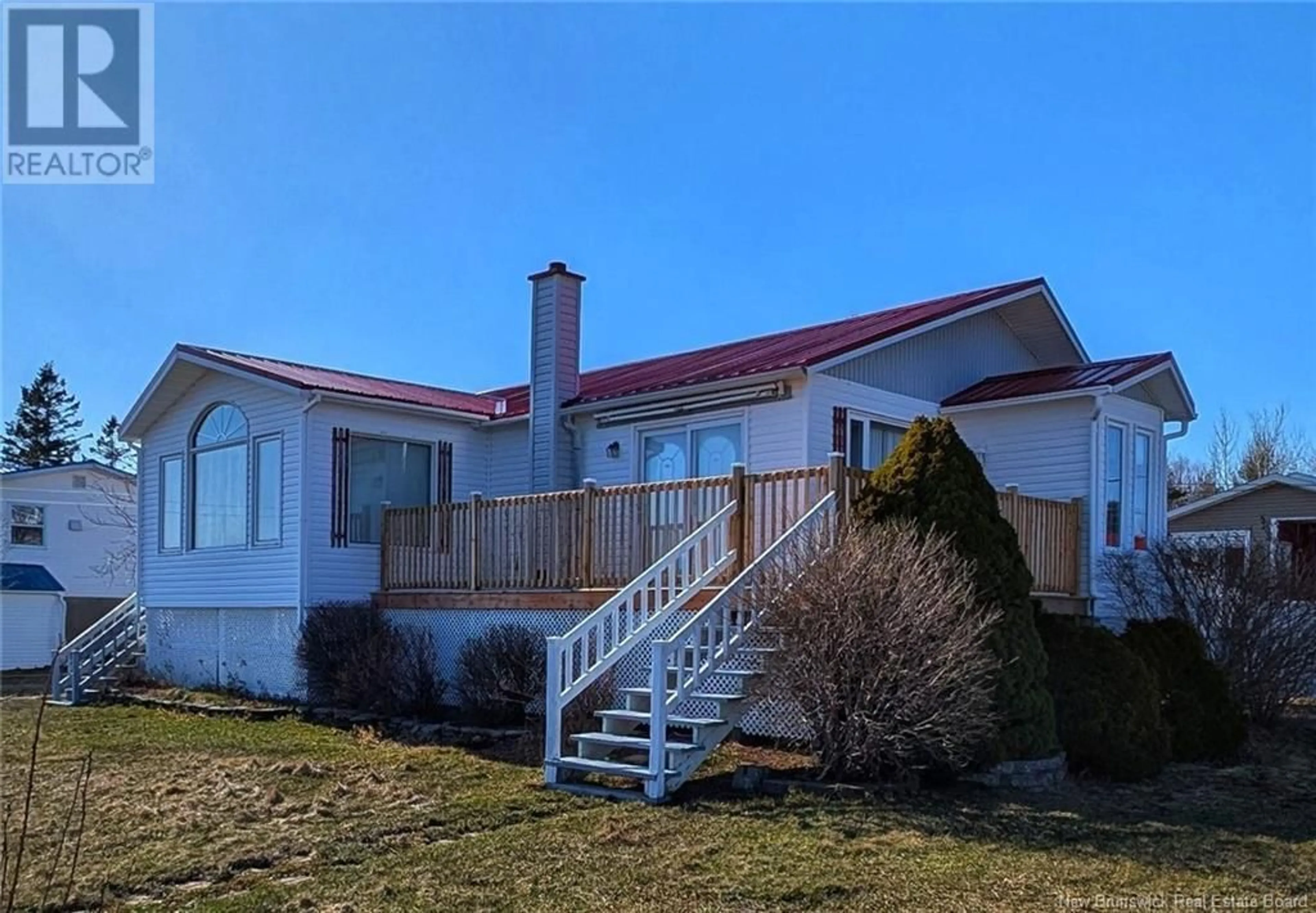Home with vinyl exterior material, unknown for 52 RUE BLANCHARD, Maisonnette New Brunswick E8N1W1